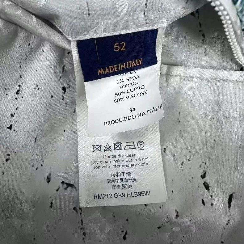 Louis Vuitton Louis Vuitton Marble print full logo windbreaker jacket 25 Size US L / EU 52-54 / 3 - 6 Thumbnail