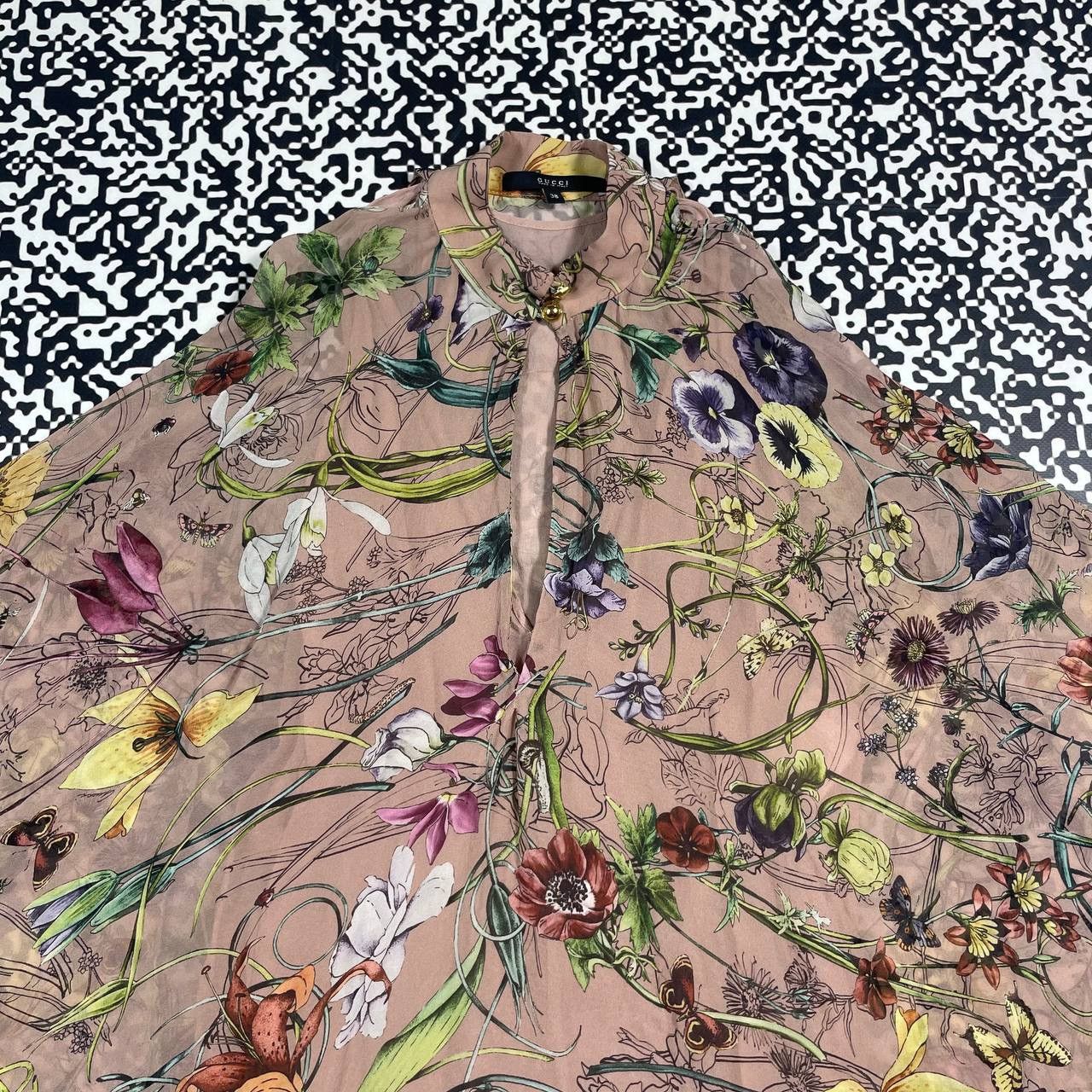 Gucci Vintage Y2K Gucci Silk Floral Style Blouses Shirt Luxury Size S / US 4 / IT 40 - 8 Thumbnail