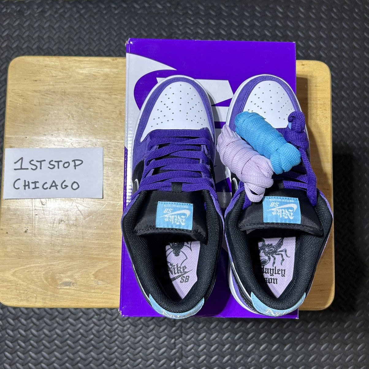 Nike SB Hayley Wilson Nike SB Dunk Low Men’s 6.5 Purple HJ0513-500 Size US 6.5 / EU 39-40 - 5 Thumbnail