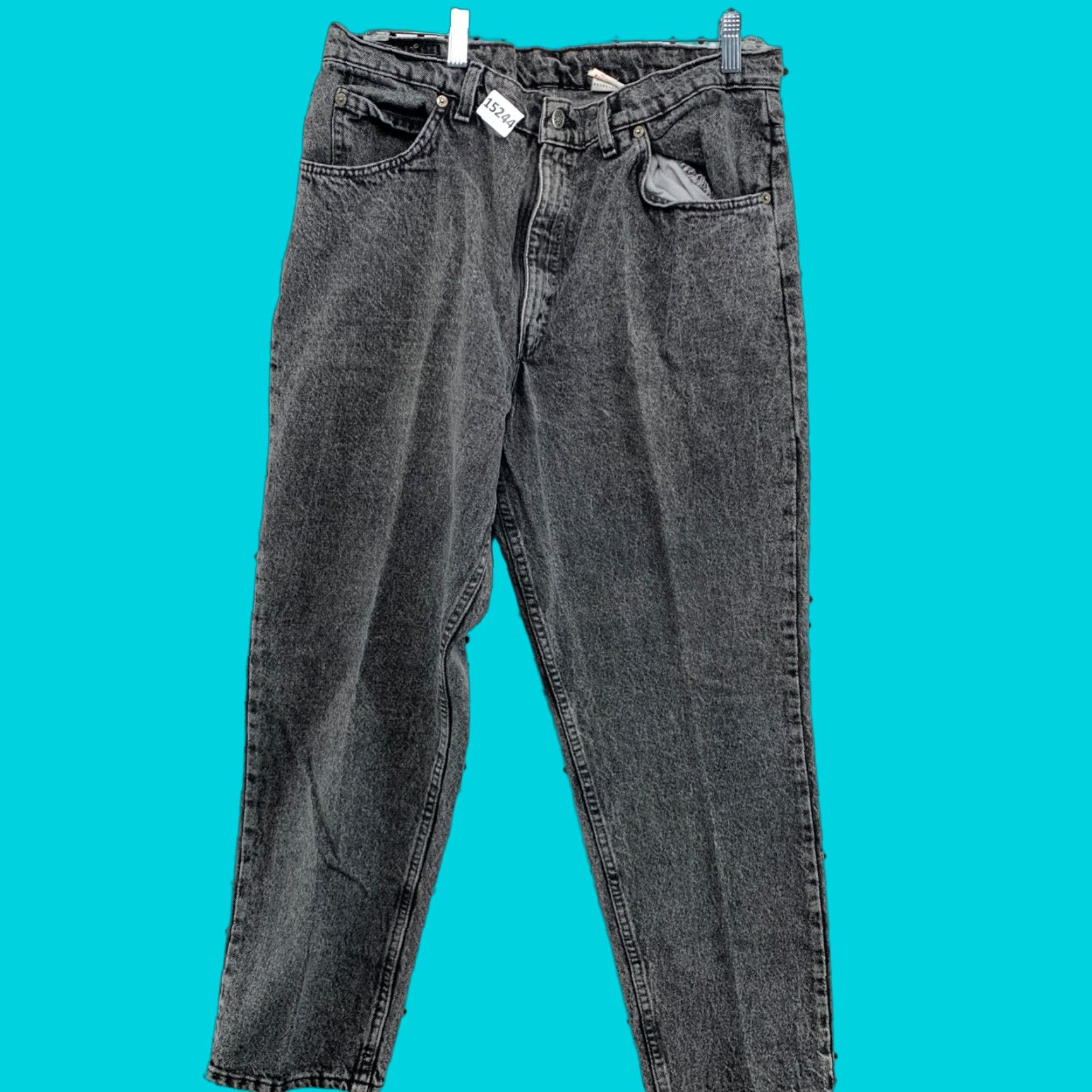 Denime VINTAGE Britania Jeans Men 34x29 Denim Black 90s Straight Regular 34x29 Mens Black 90s Brittania Jeans Size US 34 / EU 50 - 1 Thumbnail