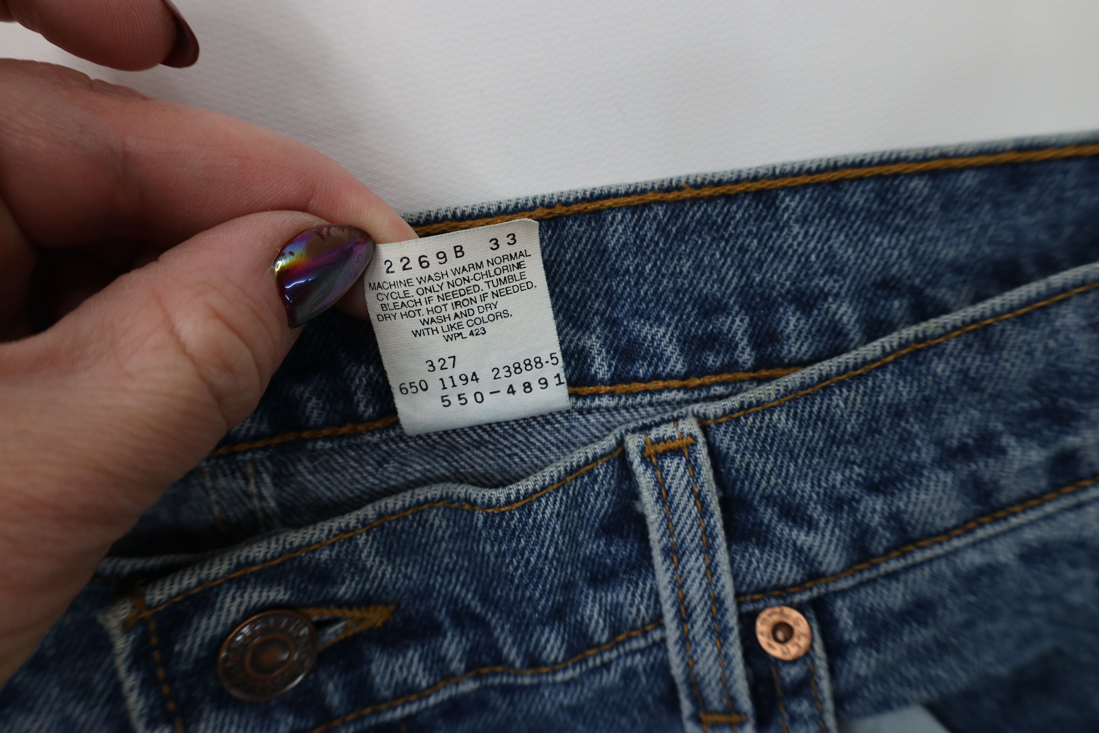 Levi's Vintage 90s Levis 550 Fit Tapered Leg Denim Jeans USA Size US 36 / EU 52 - 9 Thumbnail