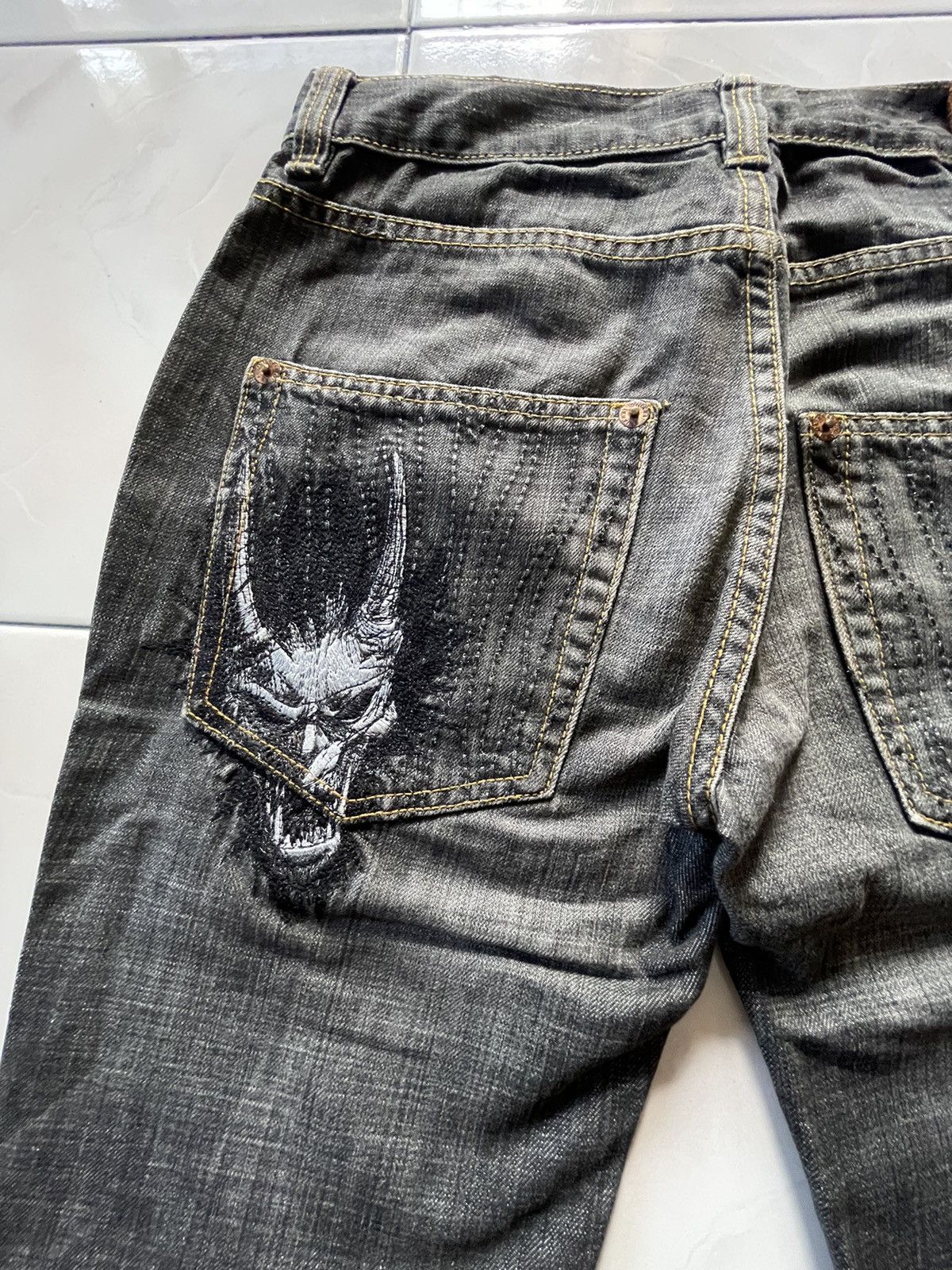 Japanese Brand × LOWBOX × Oni Oniarai Japan Embroidered Oni Japanese Folklore Denim Jeans Size US 30 / EU 46 - 18 Thumbnail