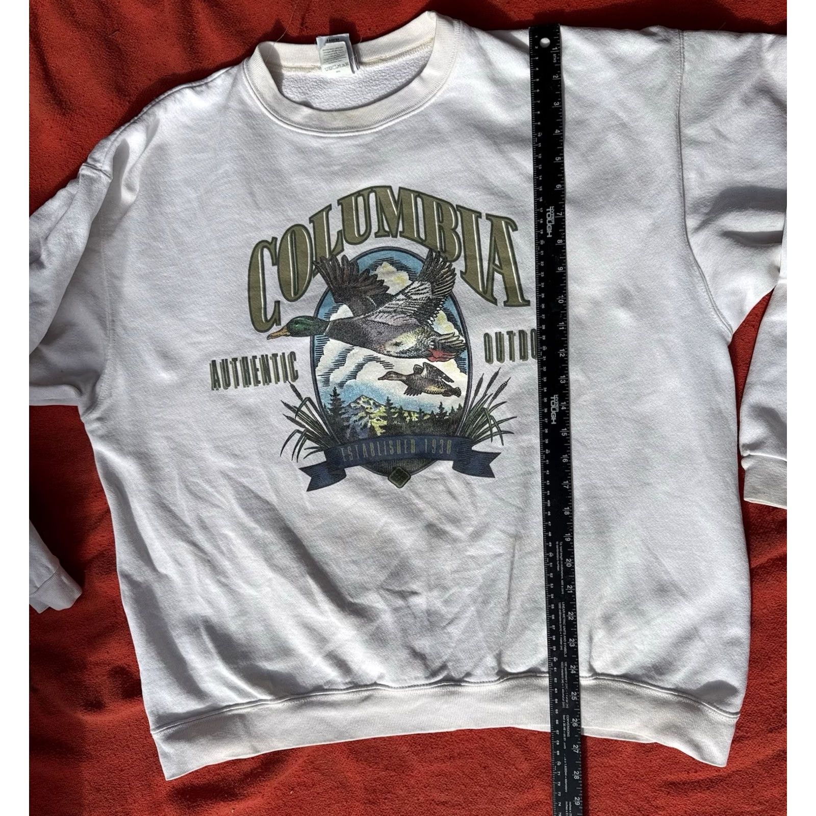 Vintage VINTAGE Columbia Sportswear Crewneck Sweatshirt Men’s XL White Duck Graphic Outdoor Vtg Size US XL / EU 56 / 4 - 6 Thumbnail