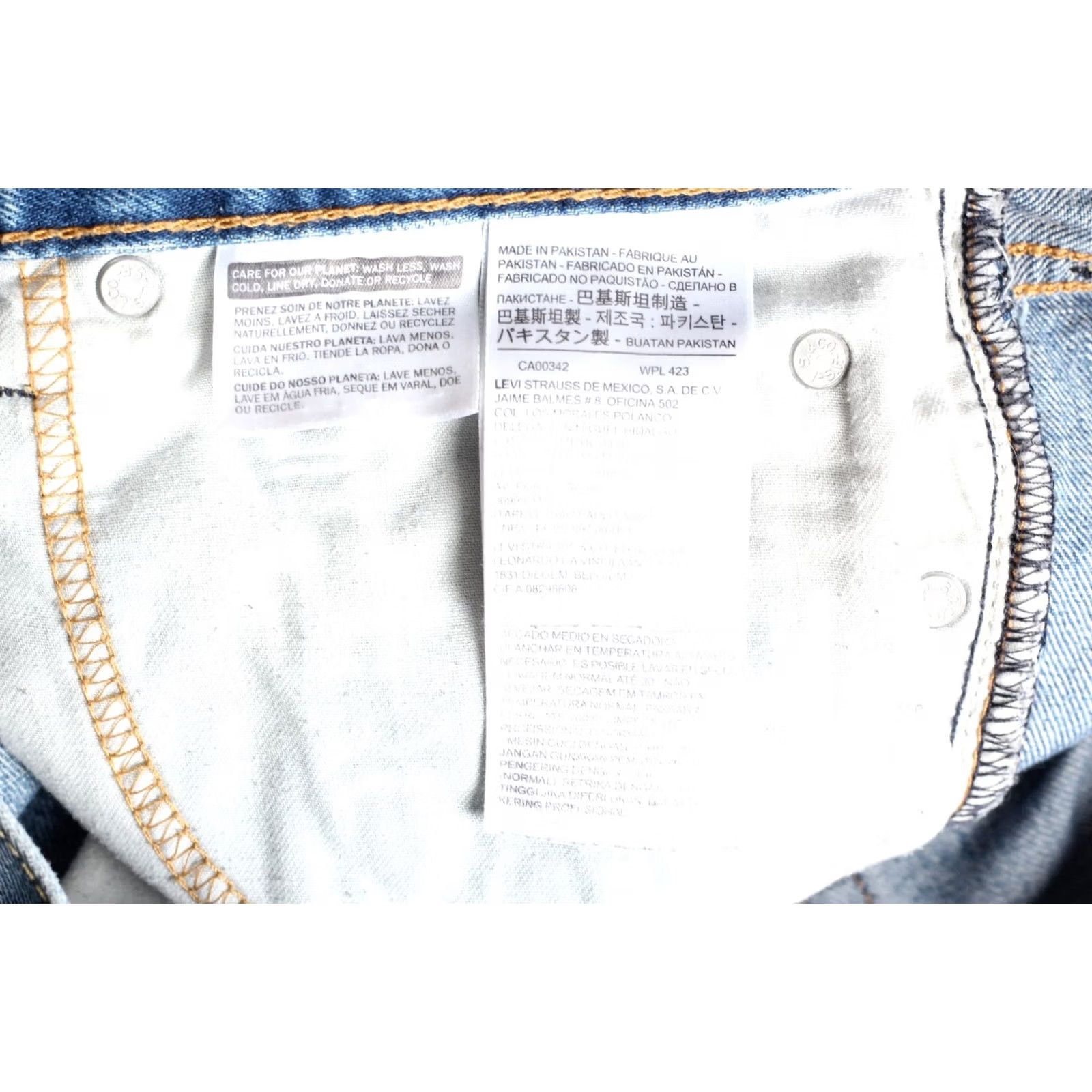 Levi's LEVI’S 511 Slim Fit Distressed Denim Shorts Men 31 Blue Bermuda Waist 31 in 5-Pocket DK6350 Size US 31 - 7 Thumbnail