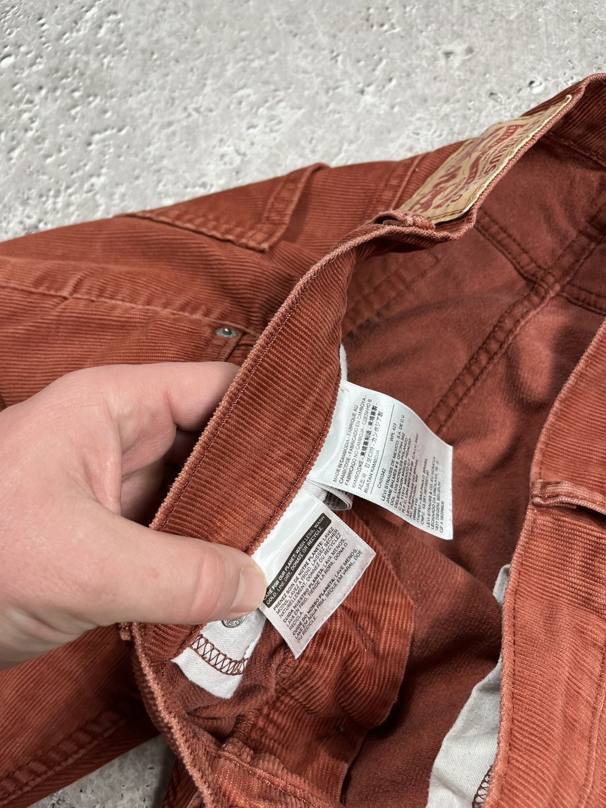 Levis 514 corduroy best sale