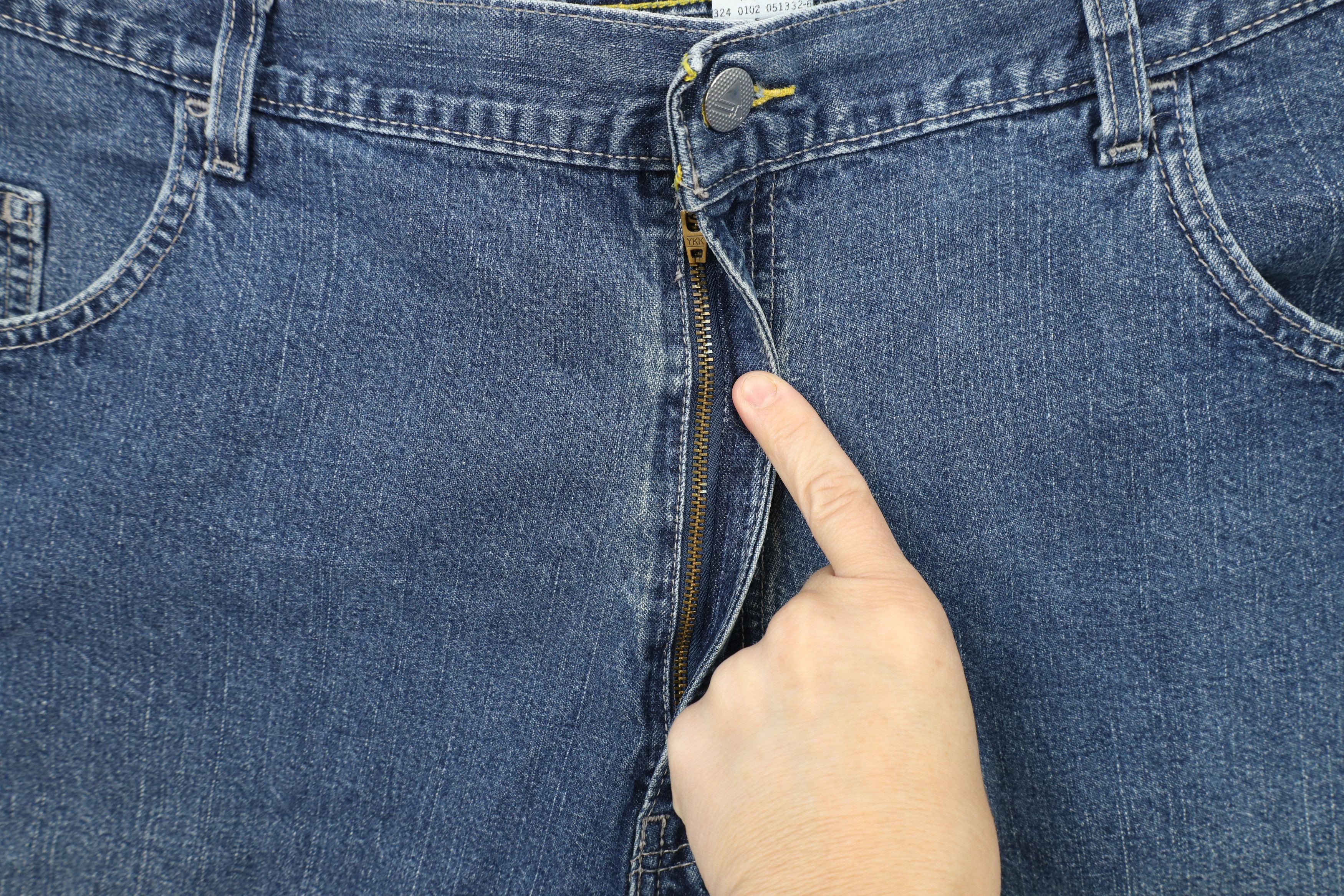 Levi's × Vintage Vintage Y2K 2002 Levis Silvertab Fit Denim Jean Shorts Jorts Size US 42 / EU 58 - 5 Thumbnail