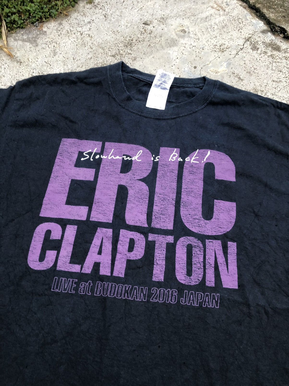 Band Tees ERIC CLAPTON LIVE AT BUDOKAN 2016 JAPAN Size US L / EU 52-54 / 3 - 2 Thumbnail