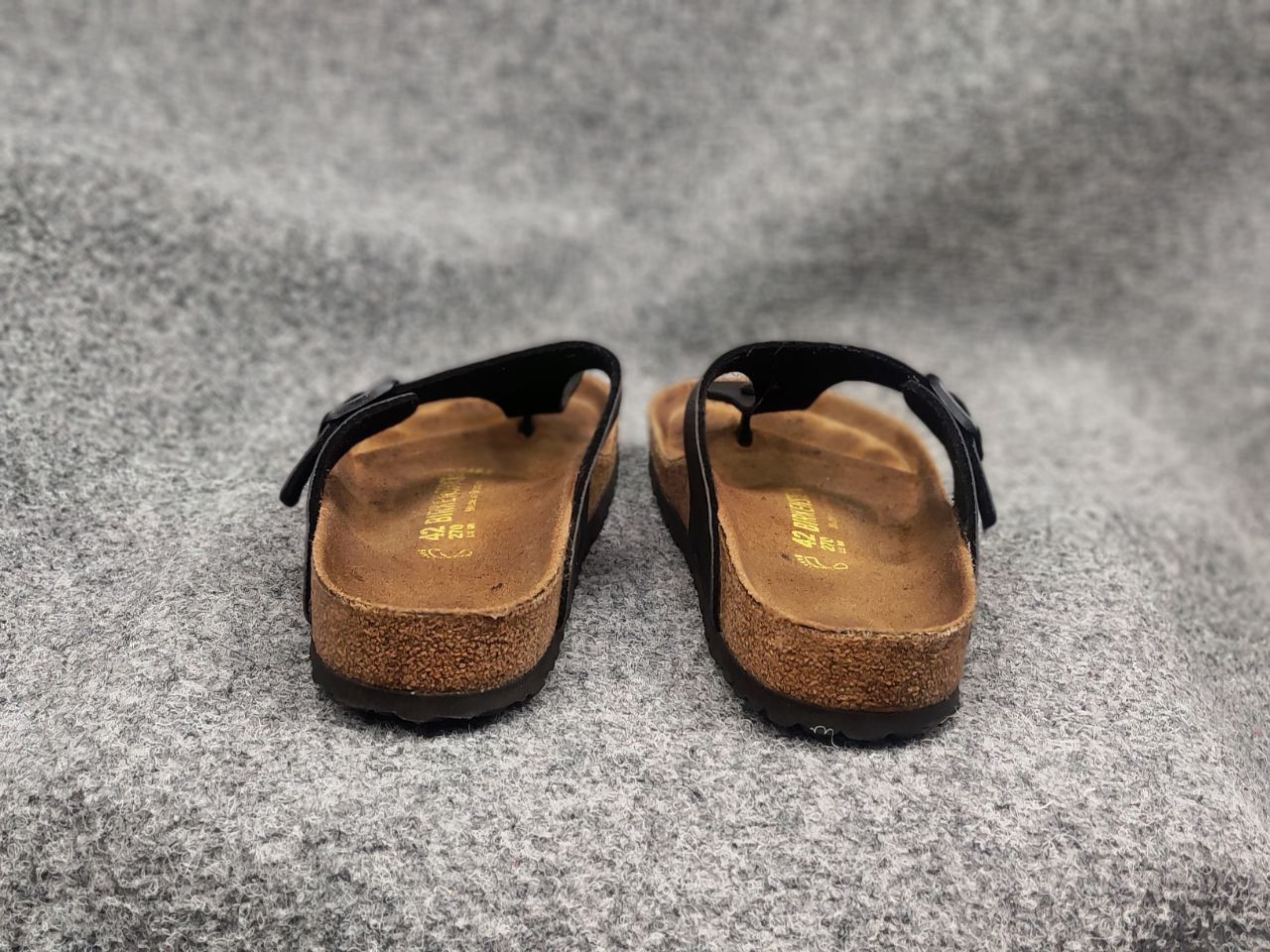 Birkenstock Birkenstock Gizeh Birko-Flor Sandal Leather Black Shoes Size US 9 / EU 42 - 7 Thumbnail