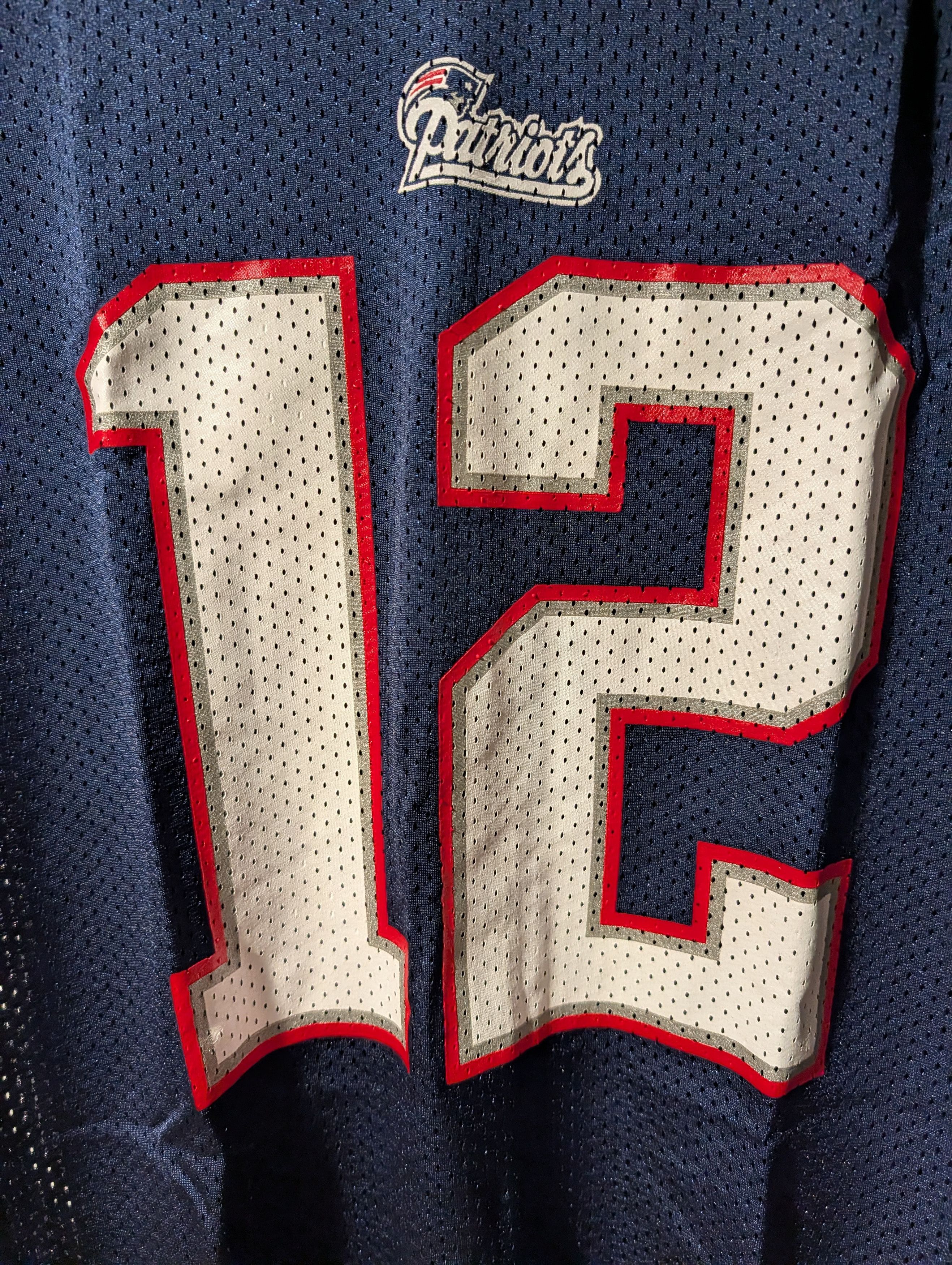 NFL New England Patriots Tom Brady Jersey Youth Large (14-16) Size US L / EU 52-54 / 3 - 7 Thumbnail