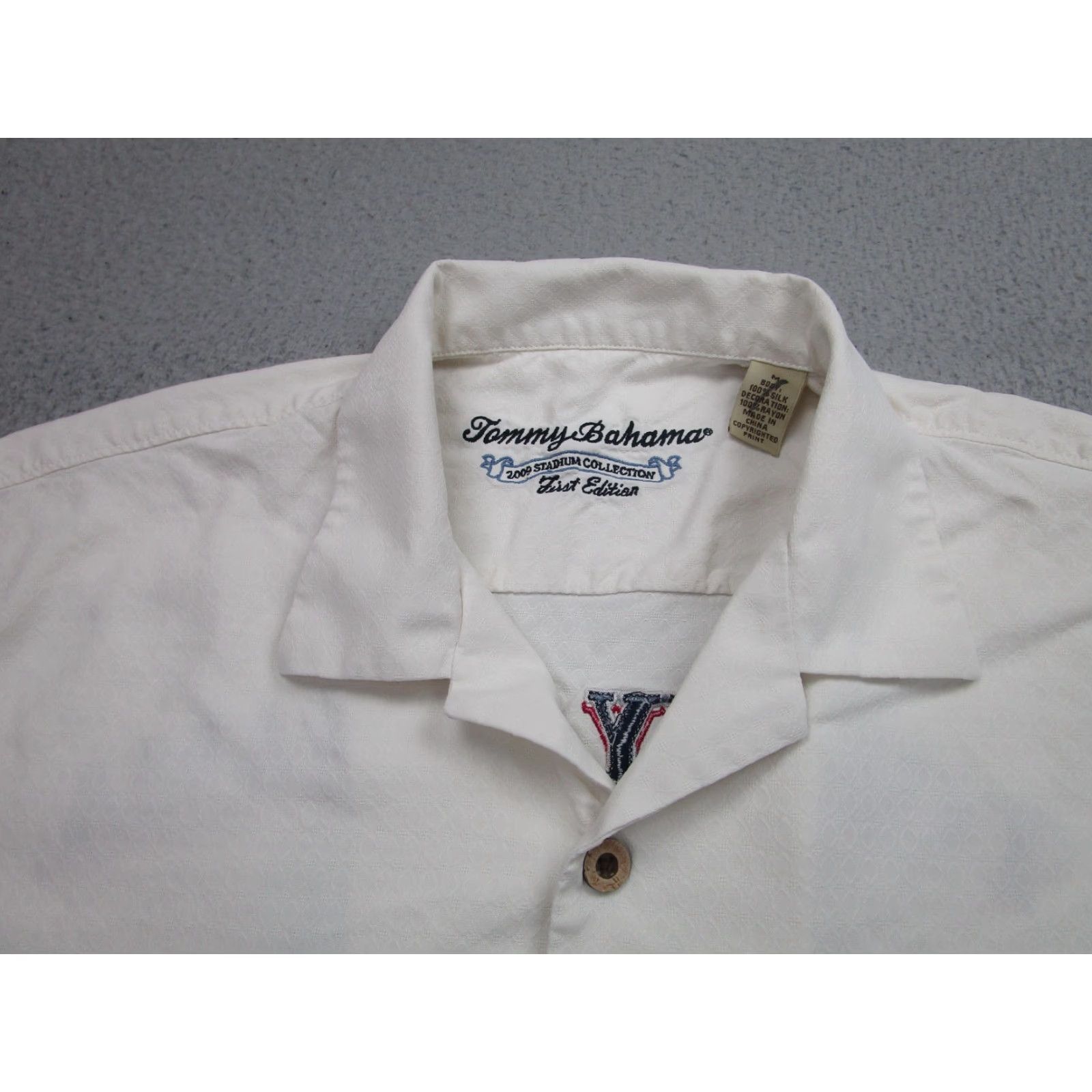 Tommy Bahama Tommy Bahama Shirt Mens M Silk Stadium Collection New York Slammer 2006 Yankees Size US M / EU 48-50 / 2 - 4 Thumbnail