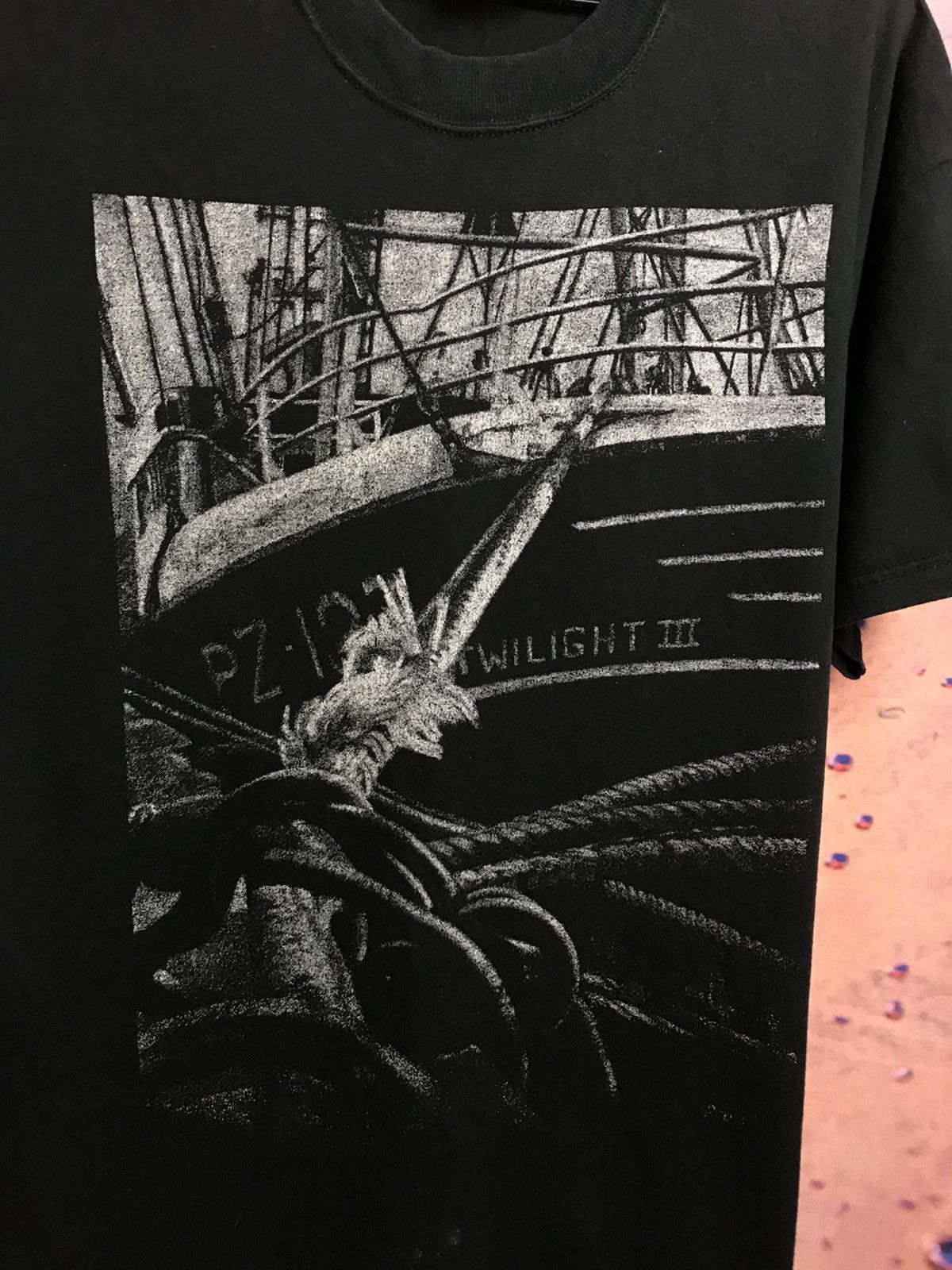 Vintage Vintage Twilight movie tee Size US L / EU 52-54 / 3 - 2 Thumbnail