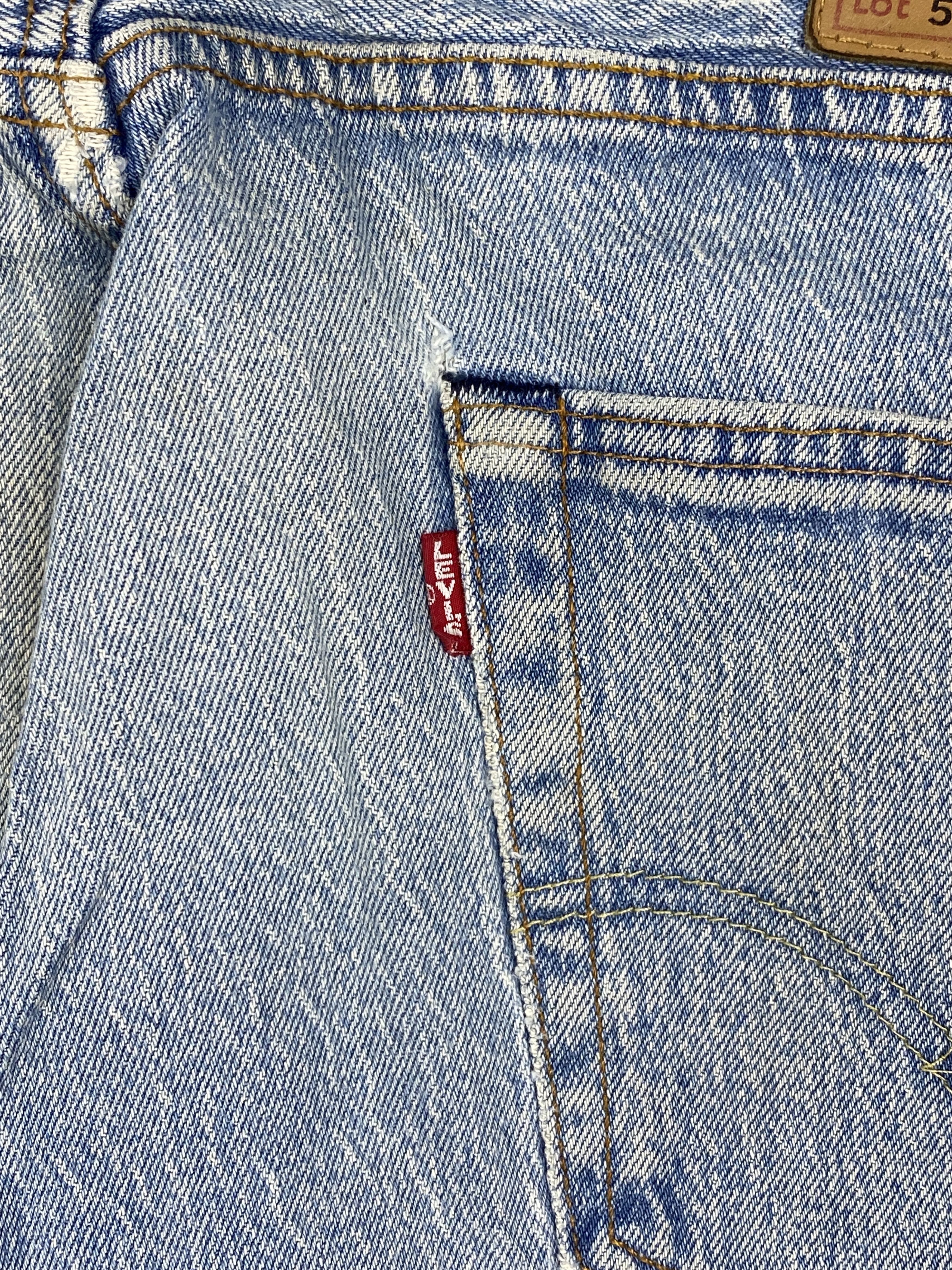 Levi's Vintage Levis 501 Lightwash Blue Jeans DP2833 Size US 34 / EU 50 - 6 Thumbnail