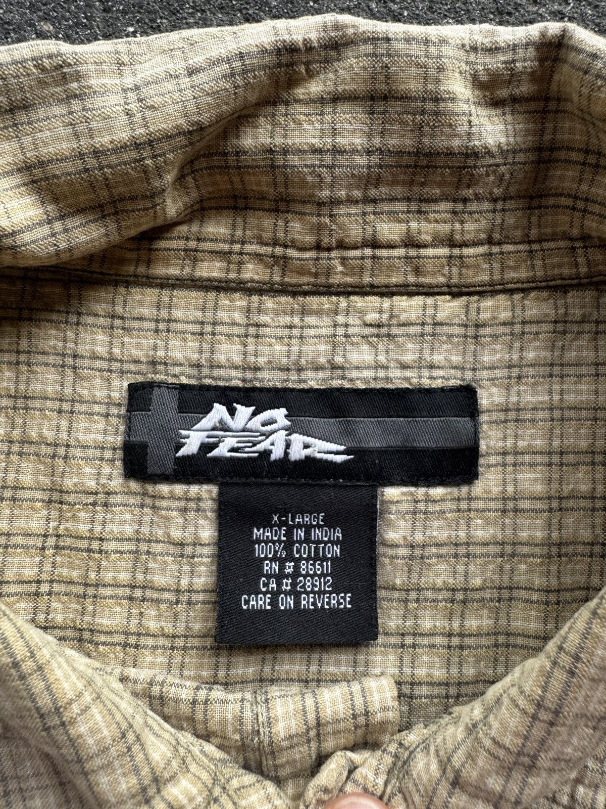 Vintage VINTAGE NO FEAR BUTTON-UP Size US XL / EU 56 / 4 - 2 Thumbnail