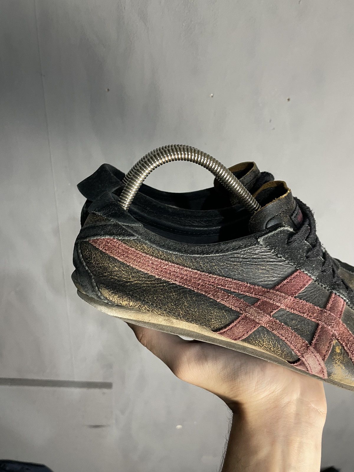 Asics Vintage Asics Onitsuka Tiger Mexico 66 Sneakers Size US 9 / EU 42 - 3 Thumbnail