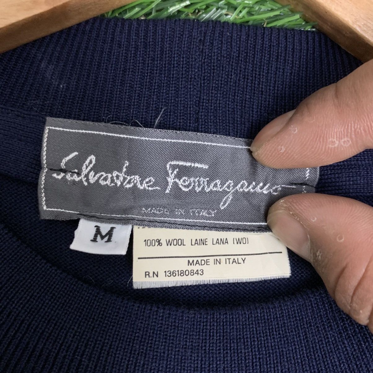 Salvatore Ferragamo Vintage Salvatore Ferragamo wool distressed sweater Size US M / EU 48-50 / 2 - 6 Thumbnail