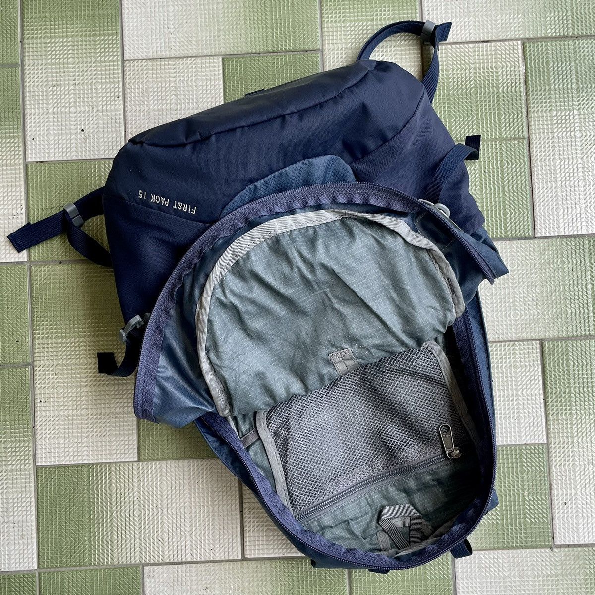 Montbell ❗️OUTDOOR GEAR MONTBELL FIRST PACK 15 Size ONE SIZE - 10 Thumbnail