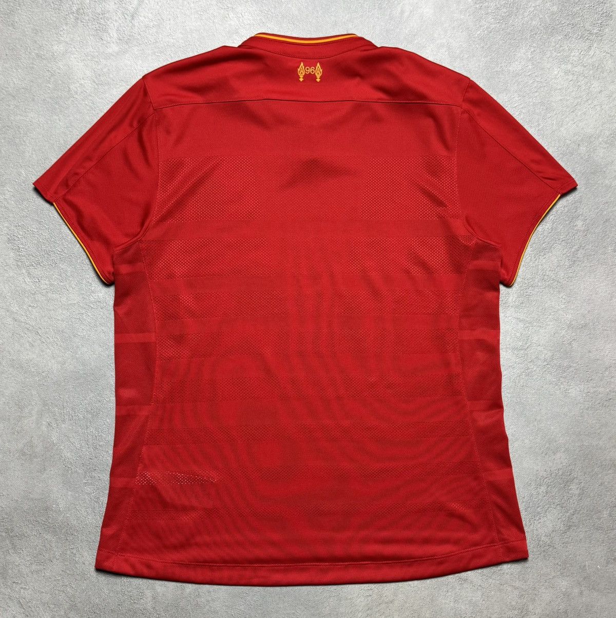 New Balance Liverpool 2016 2017 Home Shirt Soccer Jersey New Balance Size XL / US 12-14 / IT 48-50 - 2 Thumbnail