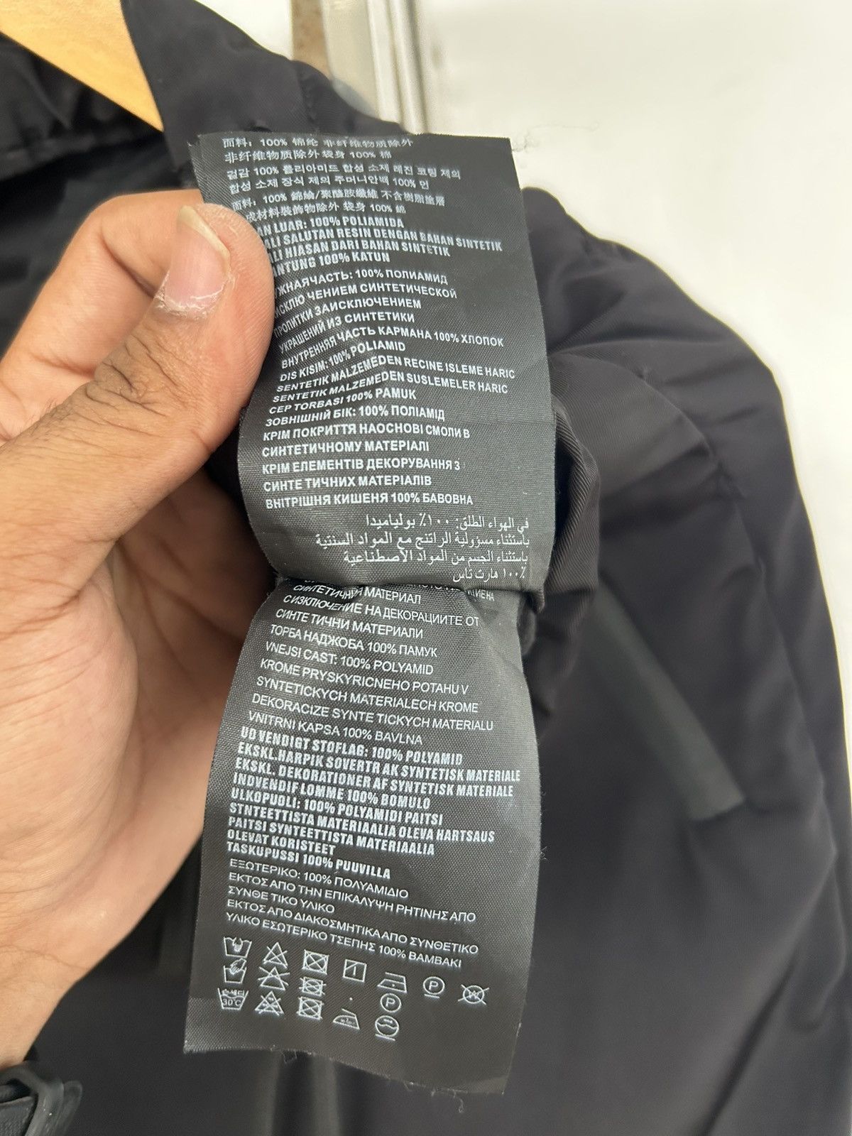 Prada Prada Garbadine Nylon Trousers Size US 34 / EU 50 - 14 Thumbnail