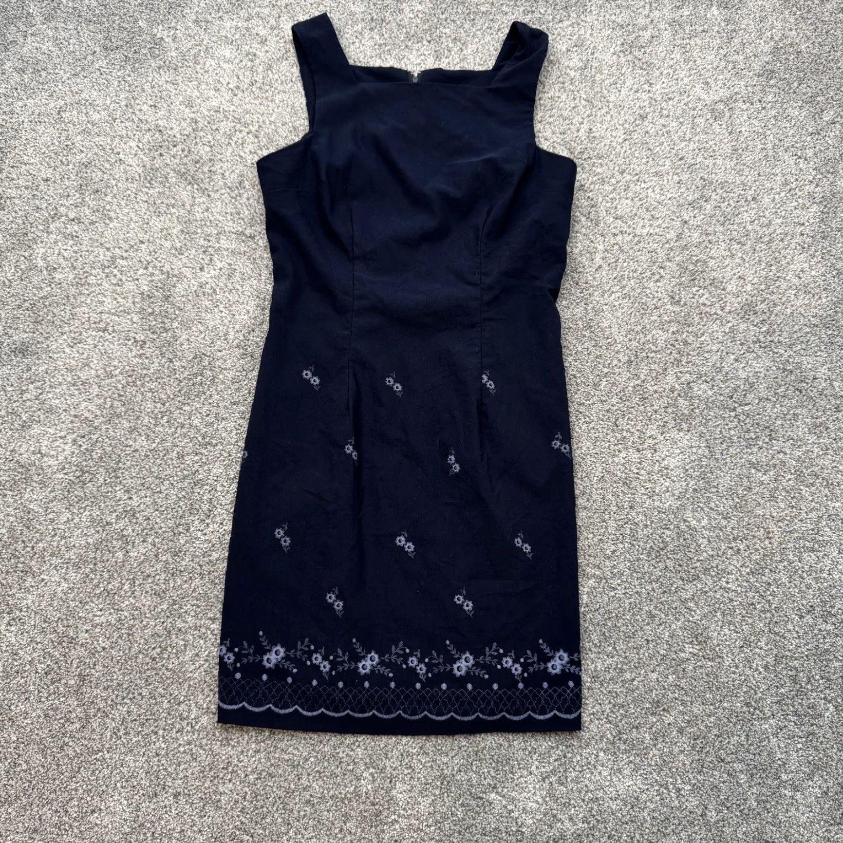 Vintage VINTAGE Maurices Dress sheath 90s Garden Party Floral Sleeveless Womens Navy Blue Size 5 Knee Length Size S / US 4 / IT 40 - 2 Thumbnail
