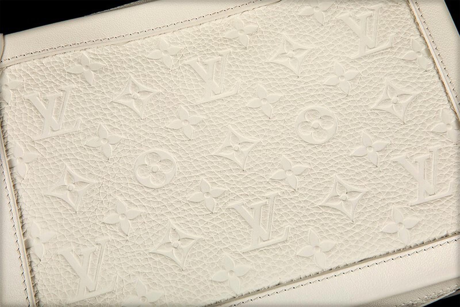 Louis Vuitton LOUIS VUITTON MONOGRAM SOFT TRUNK HAND BAG VIRGIL ABLOH Size ONE SIZE - 3 Thumbnail