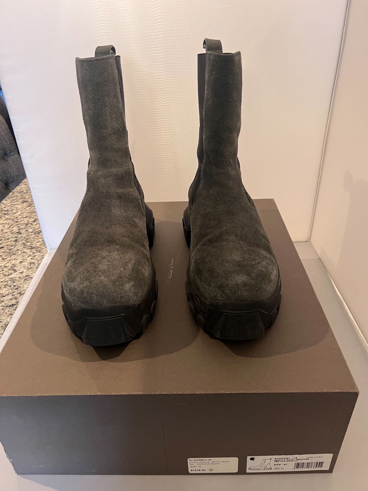 Rick Owens Rick Owens Grey Suede Beatle Bozo Tractor boots Size US 10.5 / EU 43-44 - 3 Thumbnail