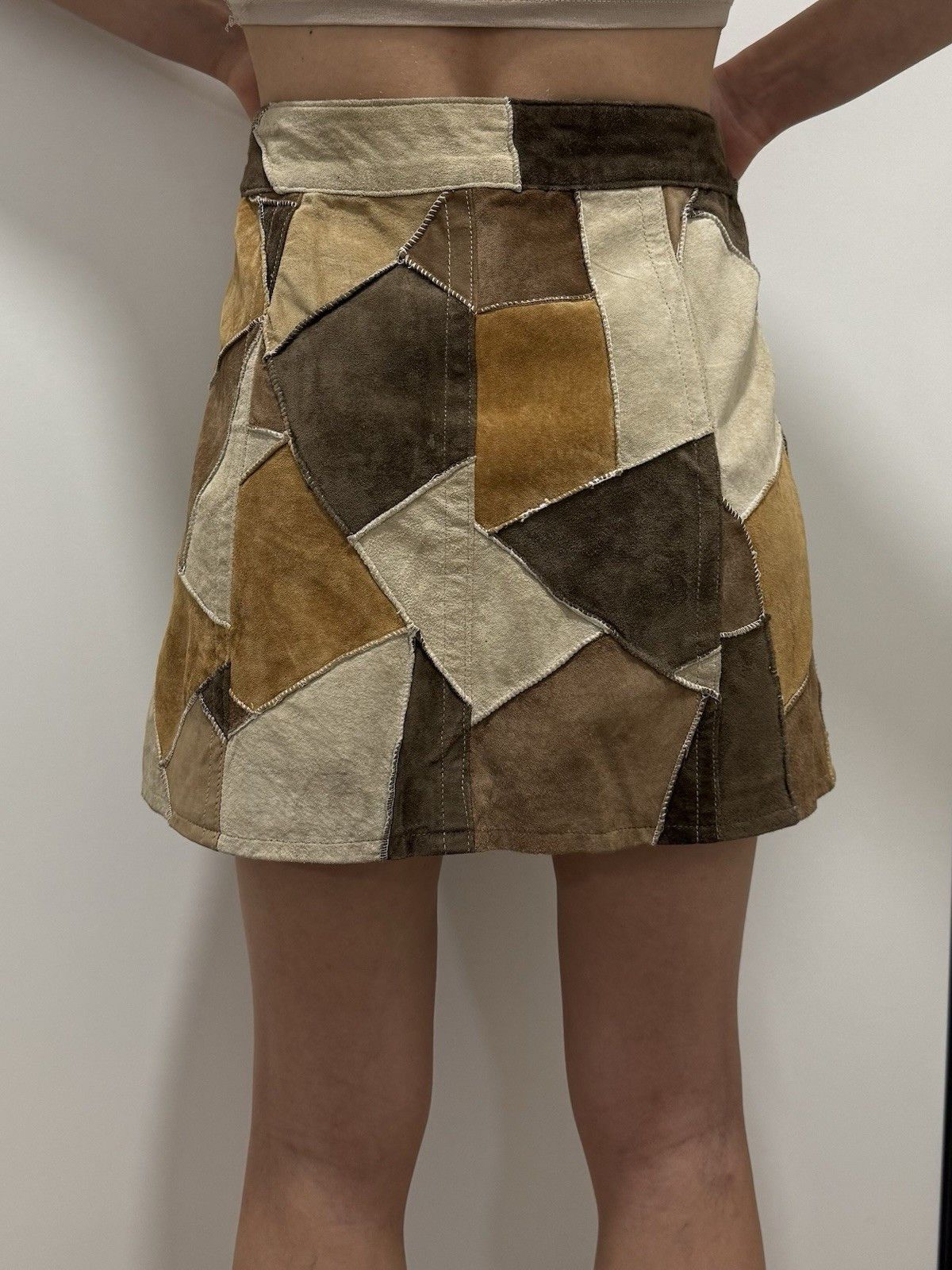 Vintage Vintage 2000s Fishbone Skirt Patchwork Leather Womens y2k Size 26" / US 2 / IT 38 - 11 Thumbnail