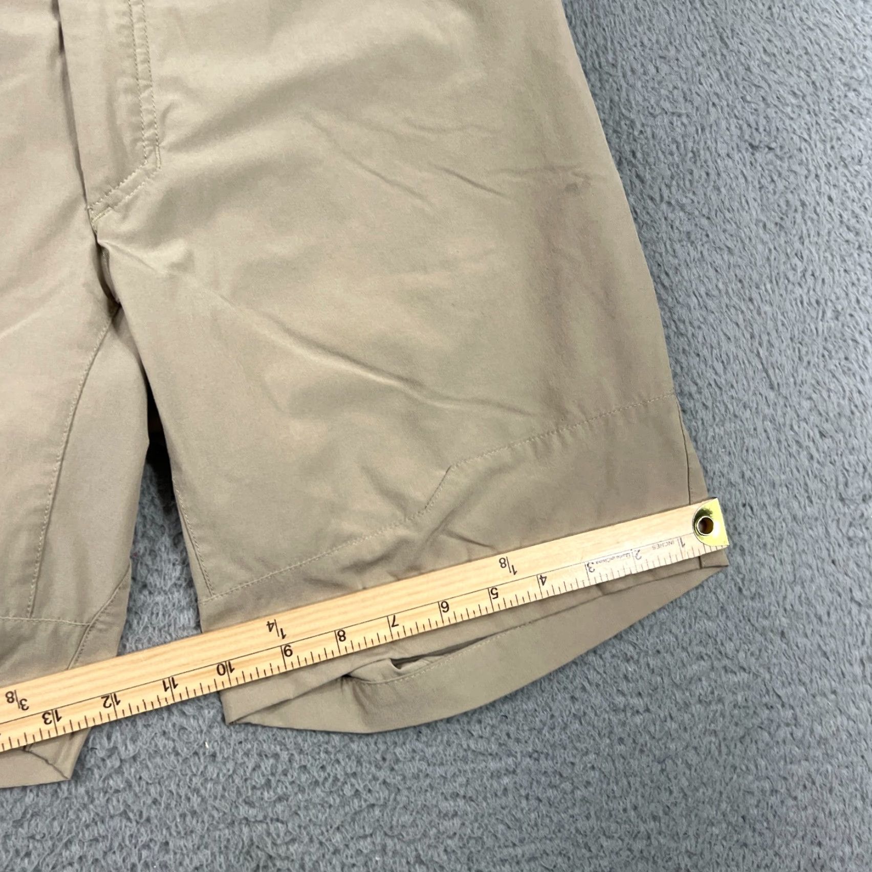 The North Face VINTAGE is not applicable; The North Face Mens Shorts 32 Brown Cargo Pocket Lightweight Outdoor Beach Hiking Casual Travel Size US 32 / EU 48 - 4 Thumbnail
