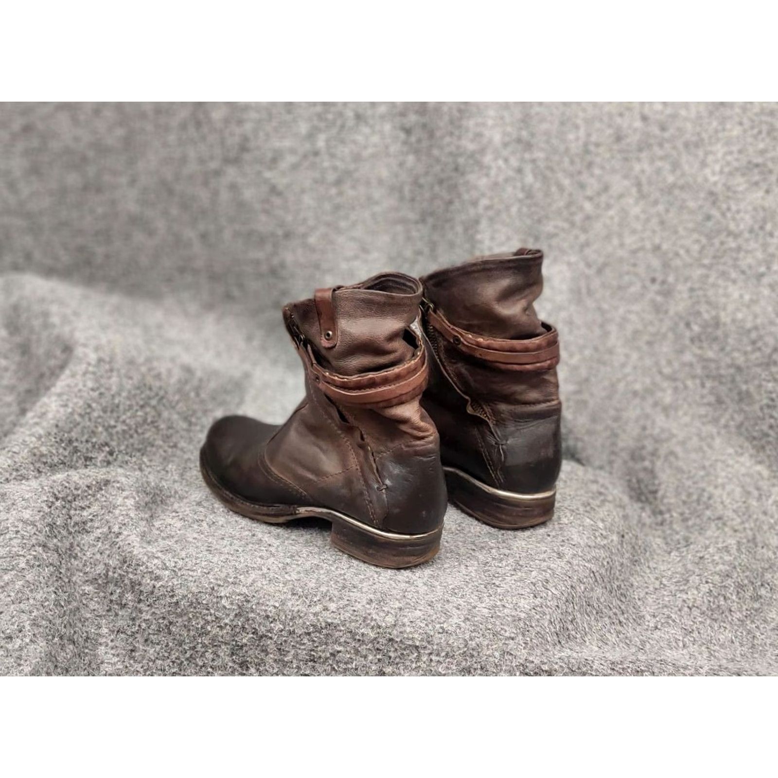 Vintage VINTAGE Airstep 98 Design Zipper Brown Leather Ankle Women Boots Size US 7 / IT 37 - 7 Thumbnail