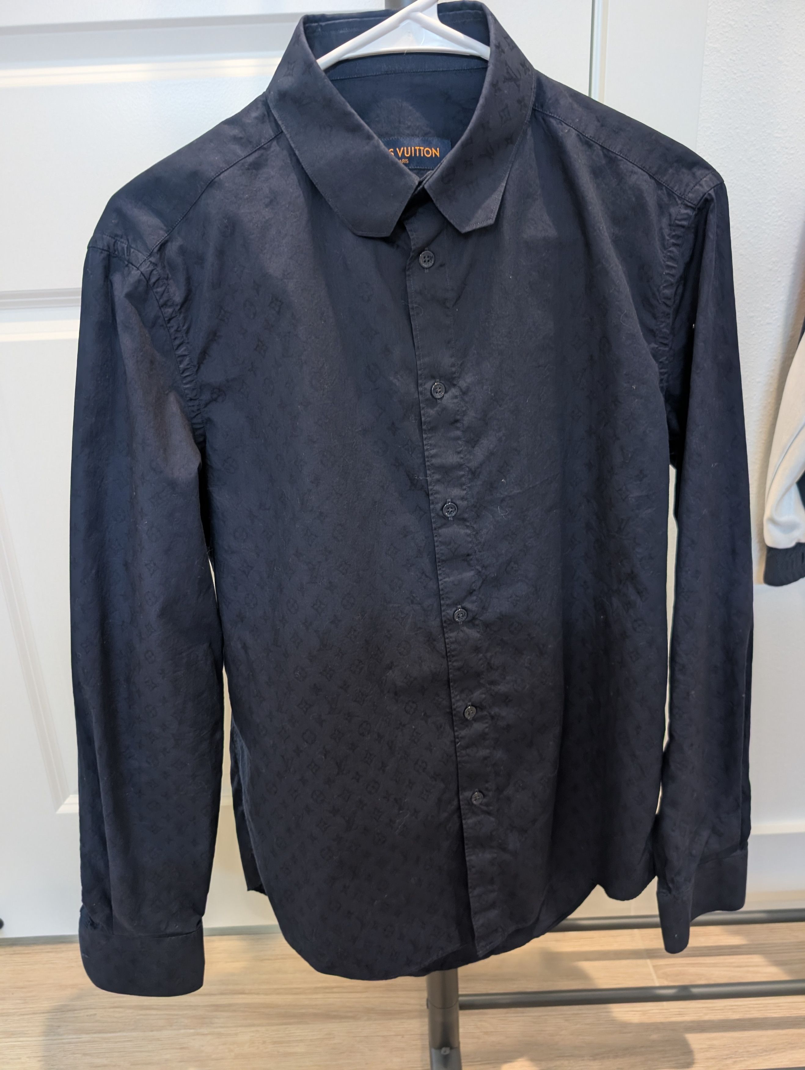 Louis Vuitton Louis Vuitton monogram button up shirt Size US S / EU 44-46 / 1 - 1 Thumbnail
