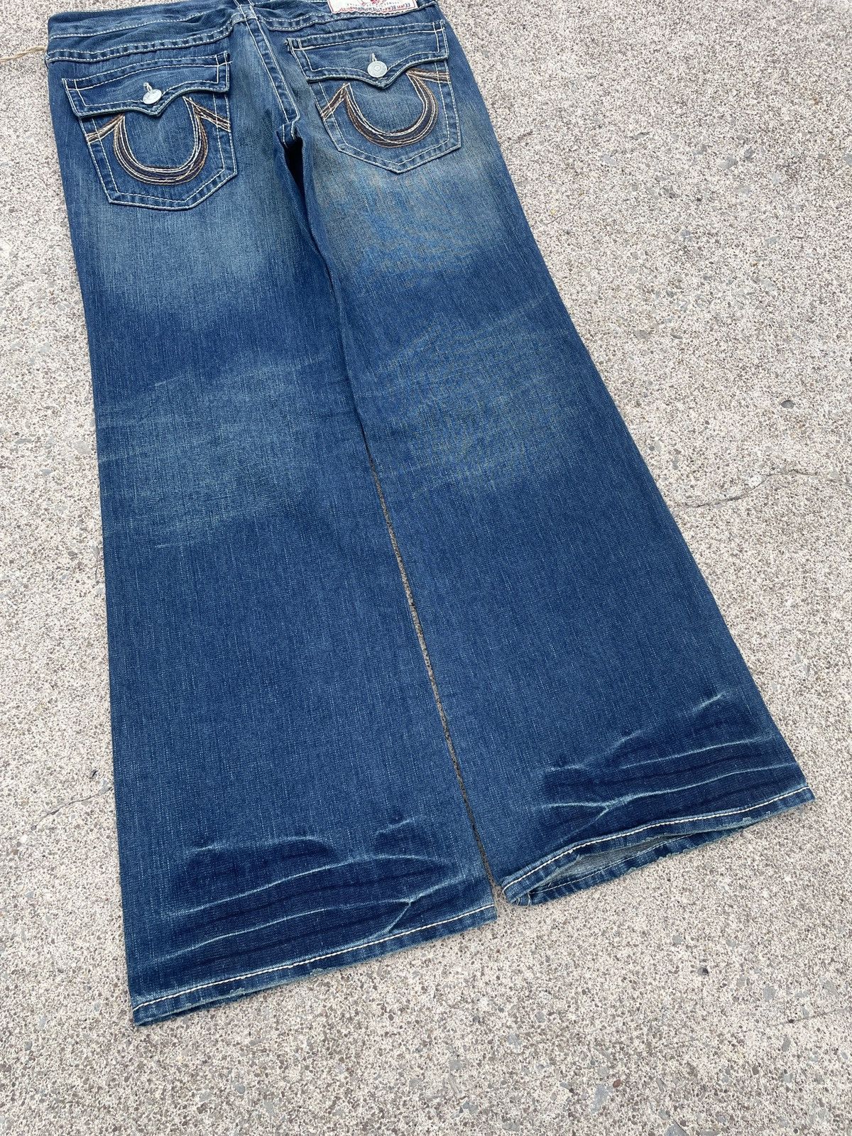 True Religion True Religion Rainbow Bills Super Flared Jeans Size US 38 / EU 54 - 6 Thumbnail