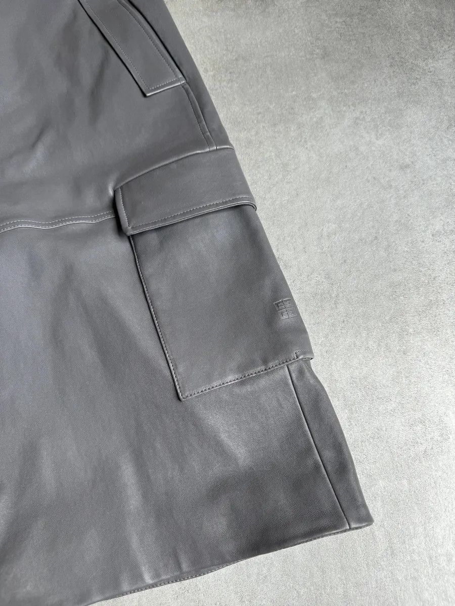Givenchy SS2023 Givenchy 1/1 Sample Grey Leather Brut Cargo Shorts Size US 34 / EU 50 - 9 Thumbnail