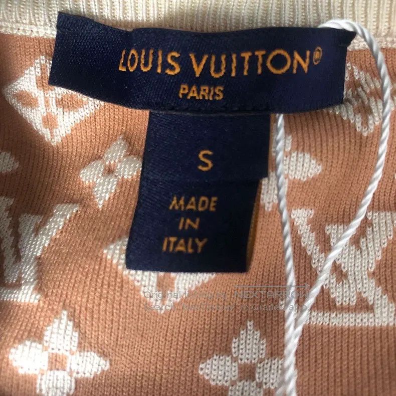 Louis Vuitton Louis Vuitton Knitted orange with white short sleeves Size US S / EU 44-46 / 1 - 3 Thumbnail