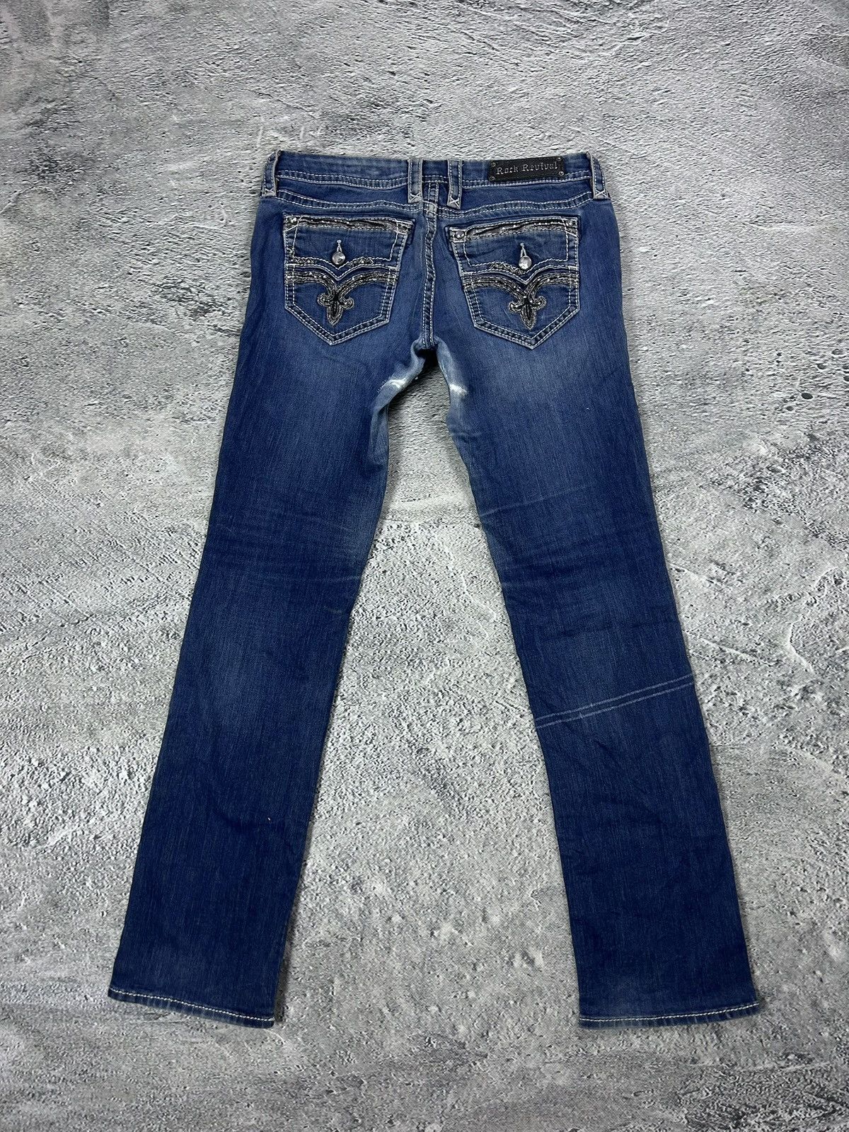 Rock Revival Rock Revival vintage blue jeans Y2K flared Size 31" - 1 Thumbnail