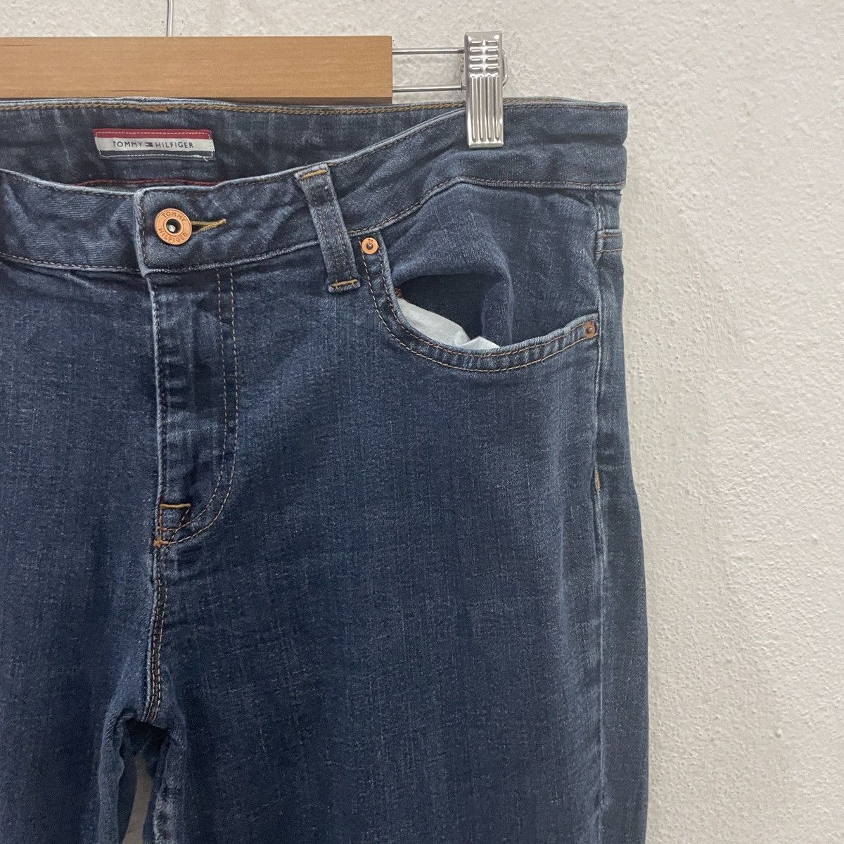 Tommy Hilfiger Vintage Tommy Hilfiger Denim Jeans Size US 34 / EU 50 - 2 Thumbnail