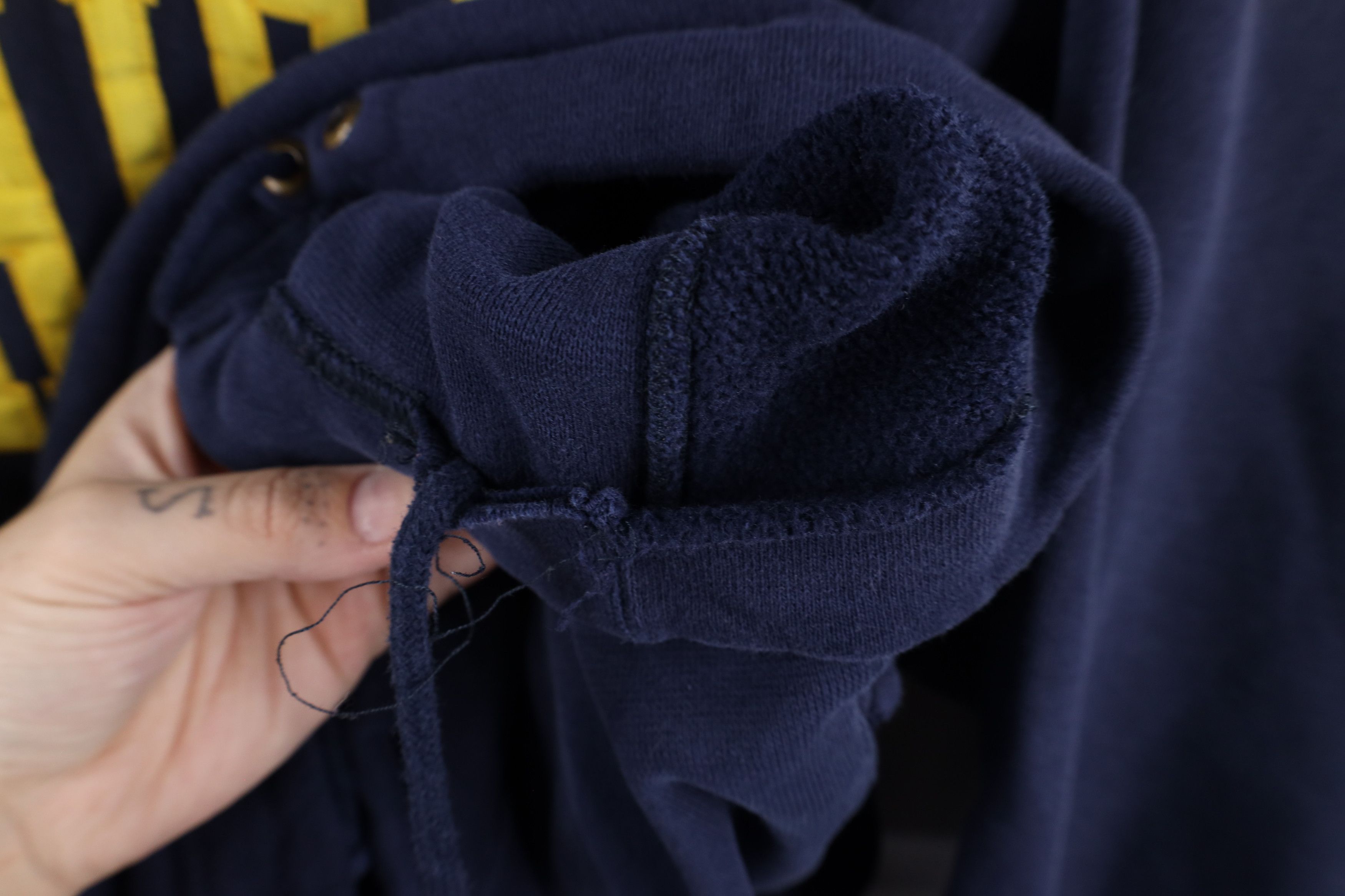 Russell Athletic × Vintage Vintage 90s Russell Athletic University of Michigan Hoodie Size US M / EU 48-50 / 2 - 8 Thumbnail