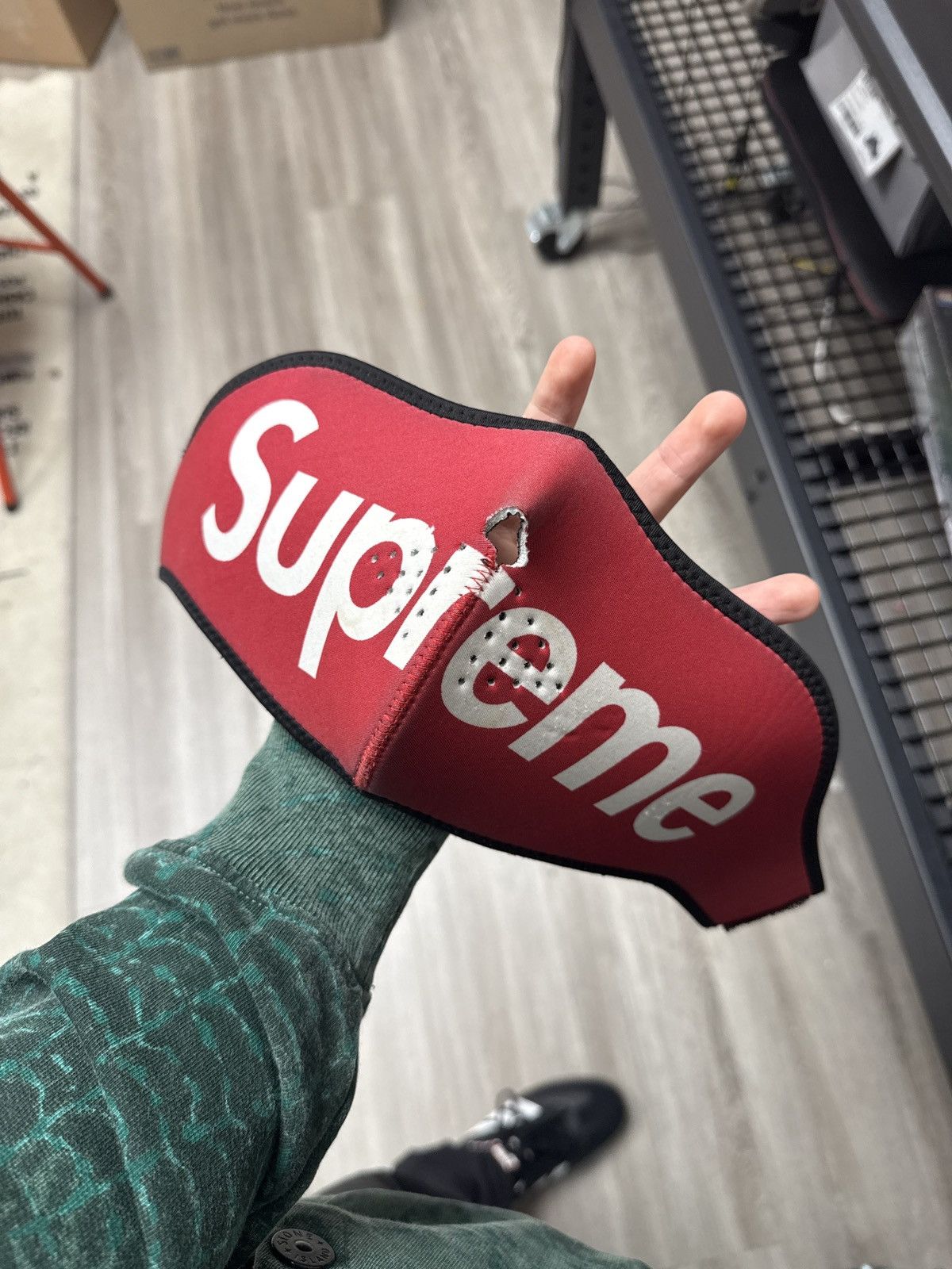 Supreme Supreme Windstopper Facemask Red Size ONE SIZE - 5 Thumbnail