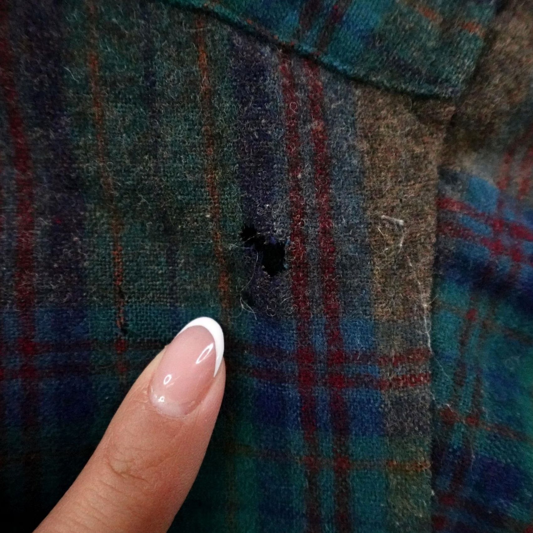 Pendleton VINTAGE Pendleton Shirt Mens M Green Brown Plaid Wool Flannel Lodge Button Size US M / EU 48-50 / 2 - 3 Thumbnail
