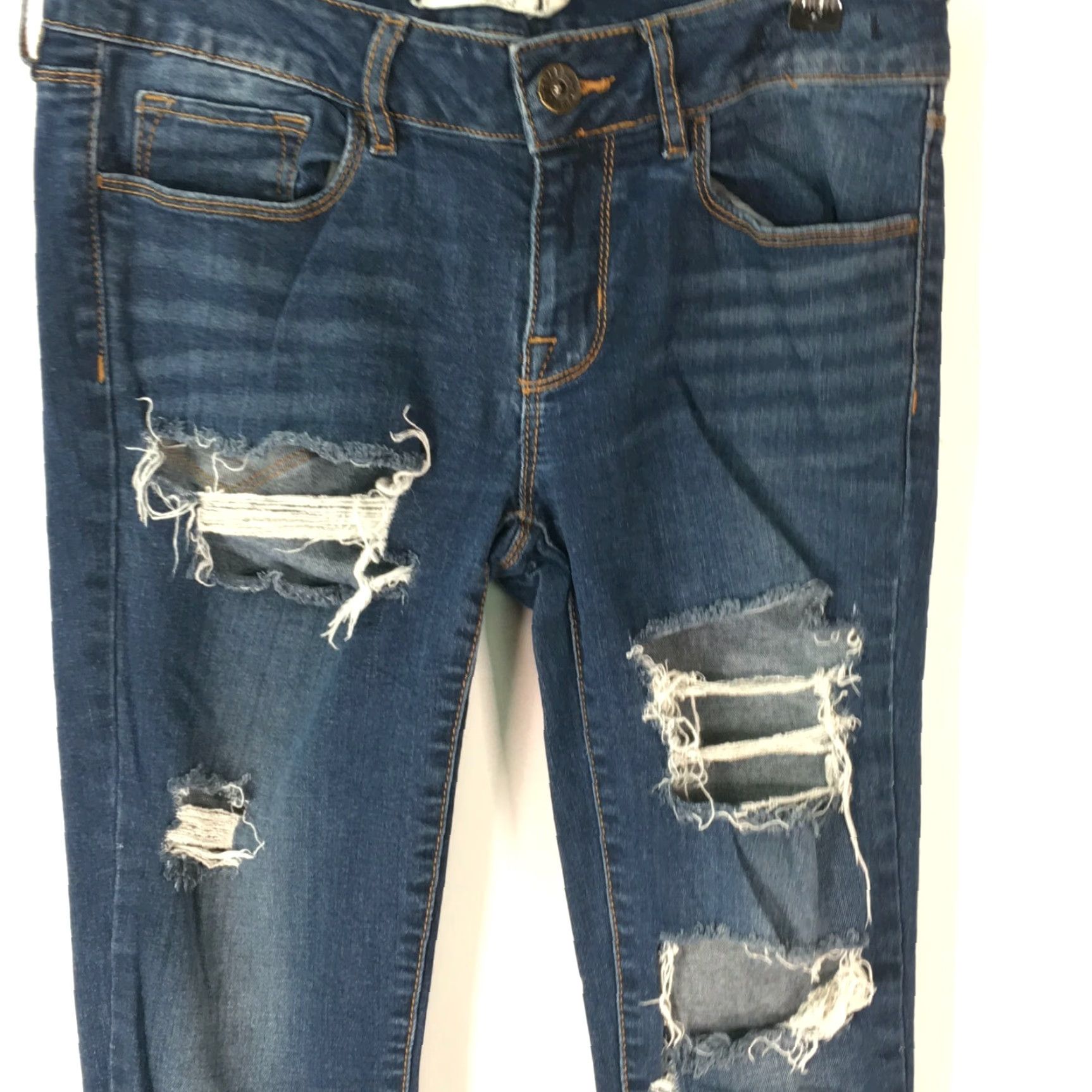 Denime Bullhead Black Jeans Women Skinny 28x30 Size 5 Blue Distressed Denim Button Closure 5-Pocket Womens Size 27" / US 4 / IT 40 - 2 Thumbnail