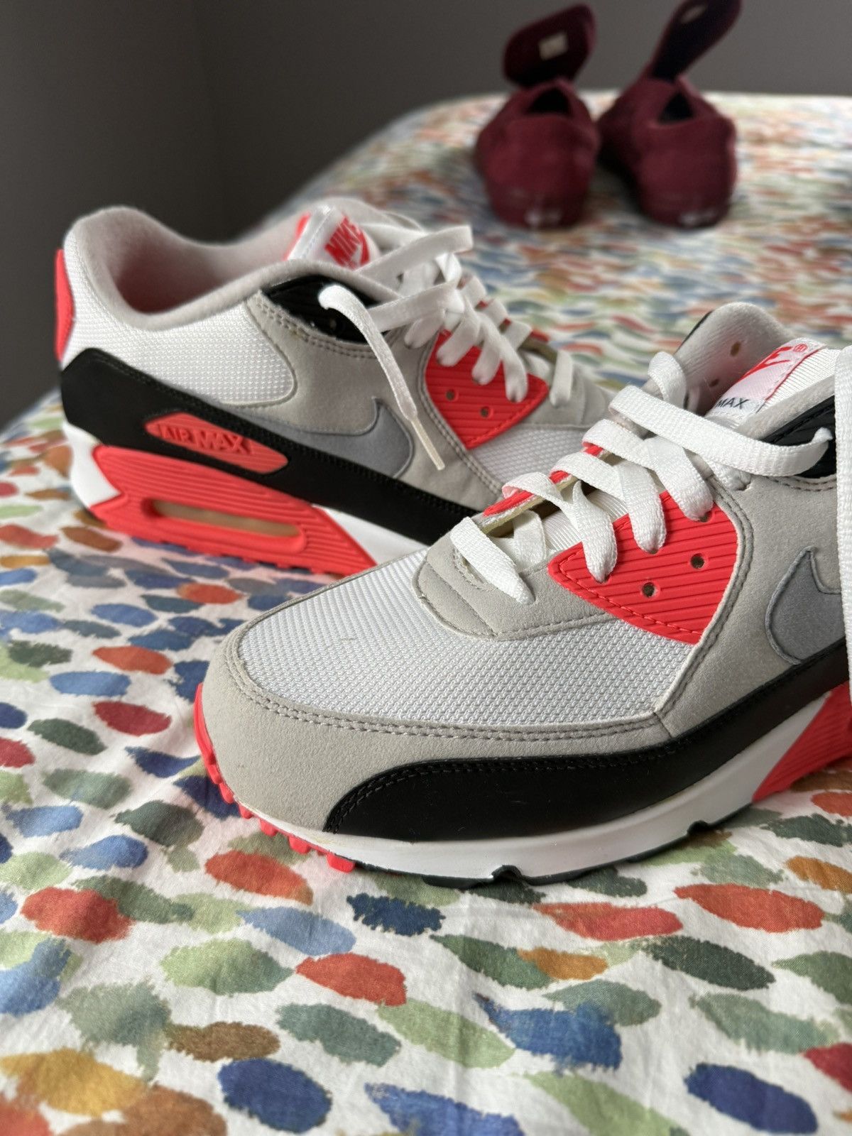 Nike NIKE Air Max 90 Infrared Size 10.5 – Classic OG Colorway Size US 10.5 / EU 43-44 - 4 Thumbnail