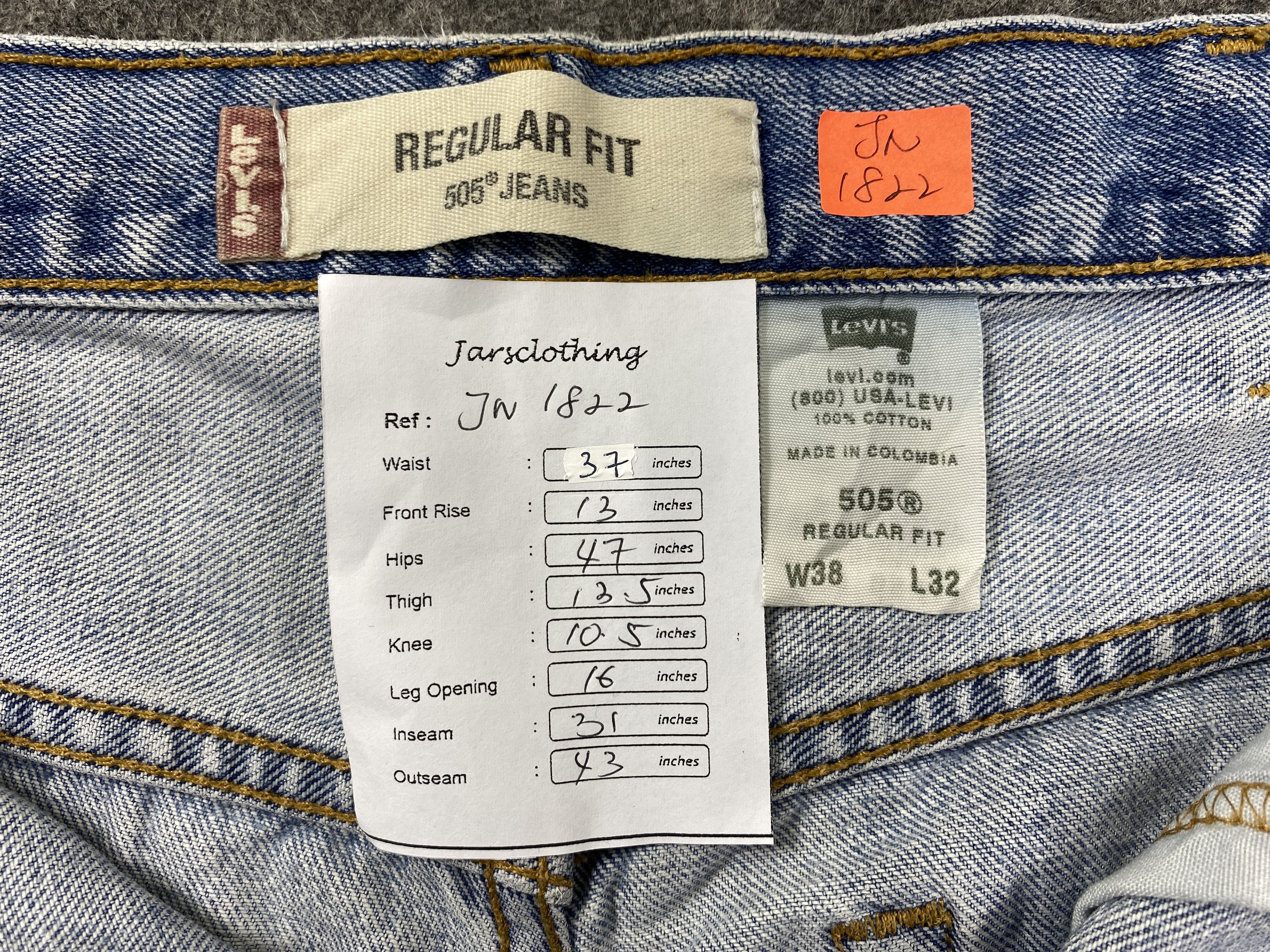 Levi's Light Blue Wash Vintage Levi's 505 37x31 Denim -JN1822 Size US 36 / EU 52 - 8 Thumbnail