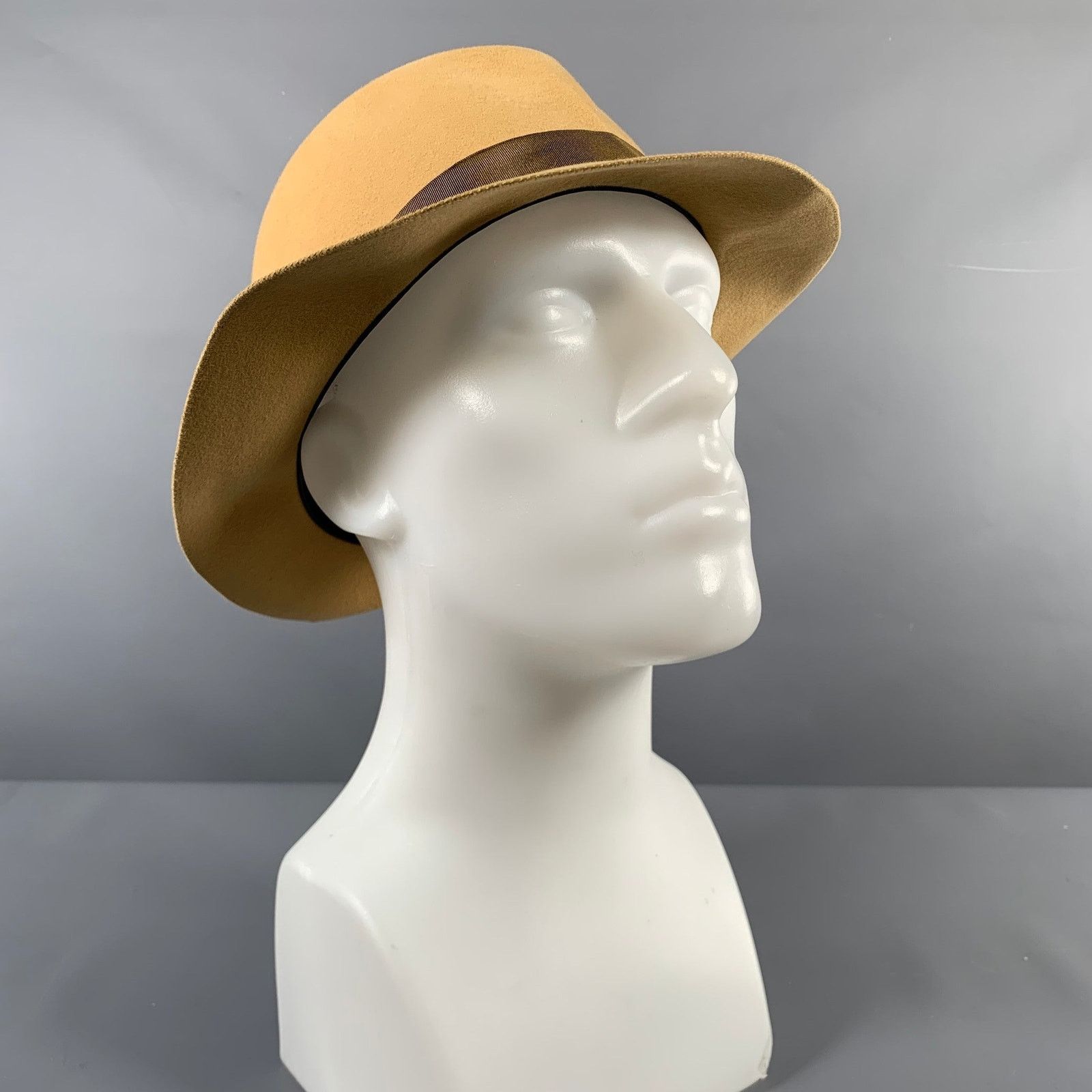WORTH & WORTH Size L Beige Hats