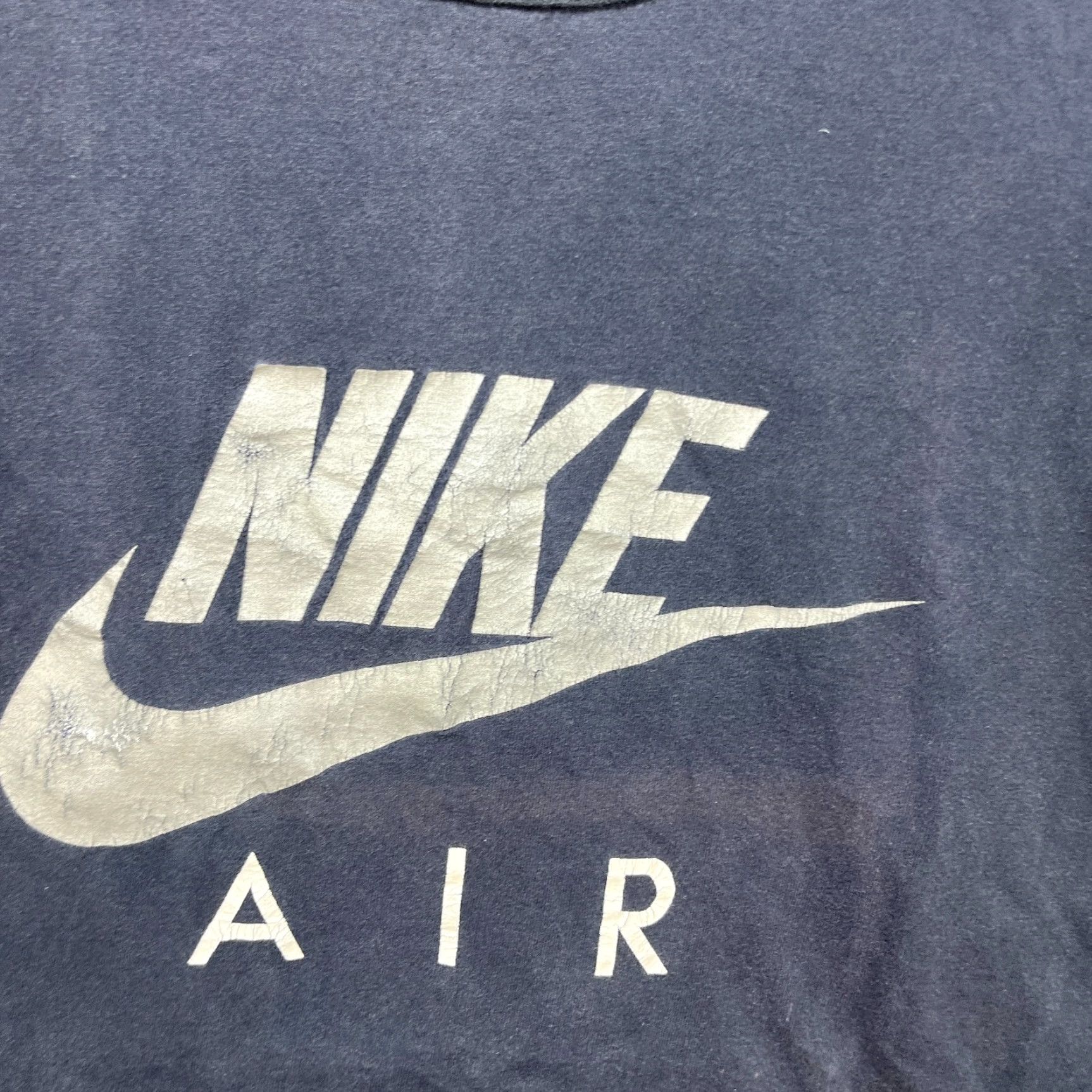 Nike VINTAGE Nike Air T-Shirt XL Men Black 90s Sun Faded Single Stitch Shirt Mens Size US XL / EU 56 / 4 - 3 Thumbnail