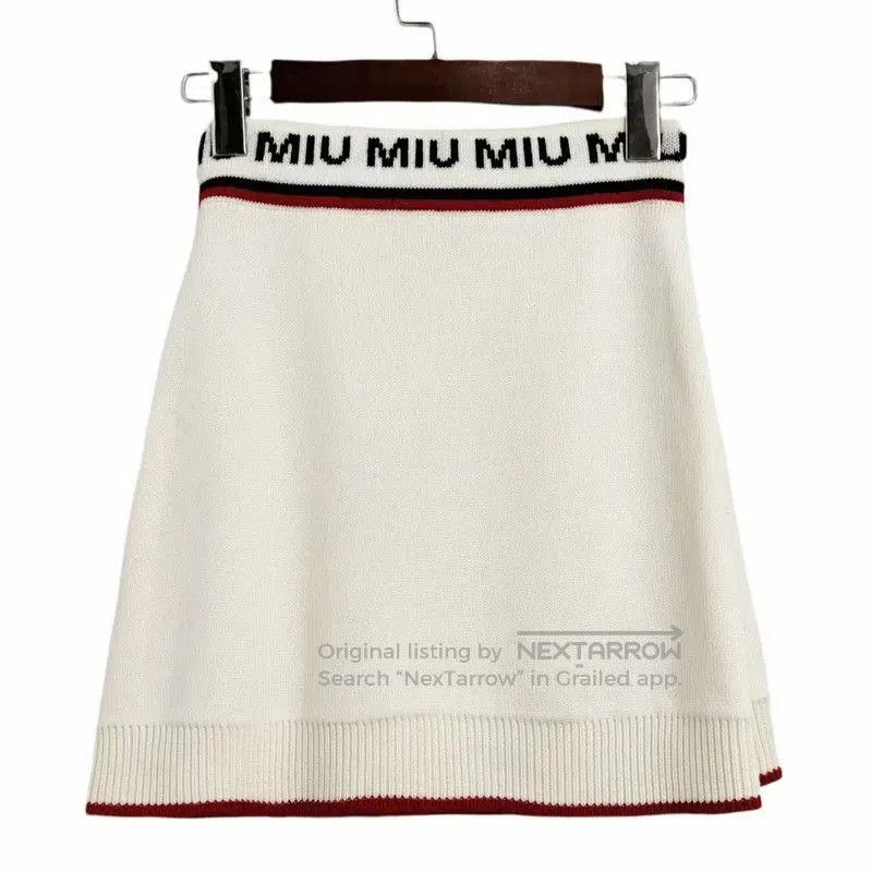 Miu Miu Miu Miu Beige Women's Knit Skirt . Size 23" - 2 Thumbnail