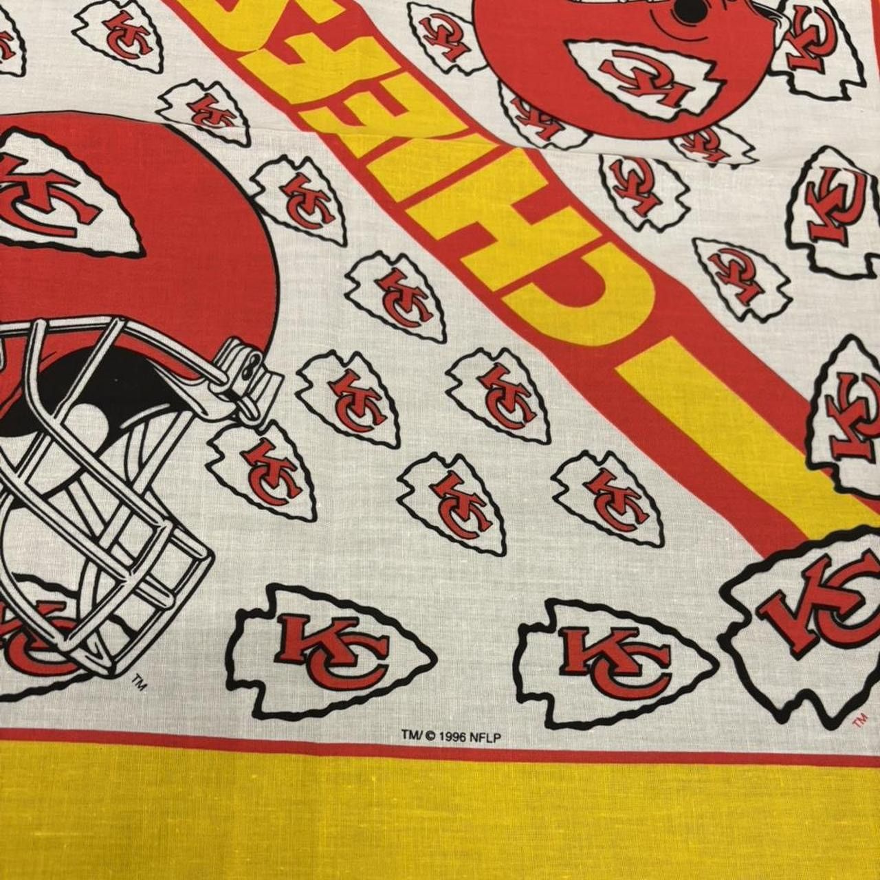 NFL Vintage 90s Kansas City Chiefs Football Team Bandana Size ONE SIZE - 3 Thumbnail