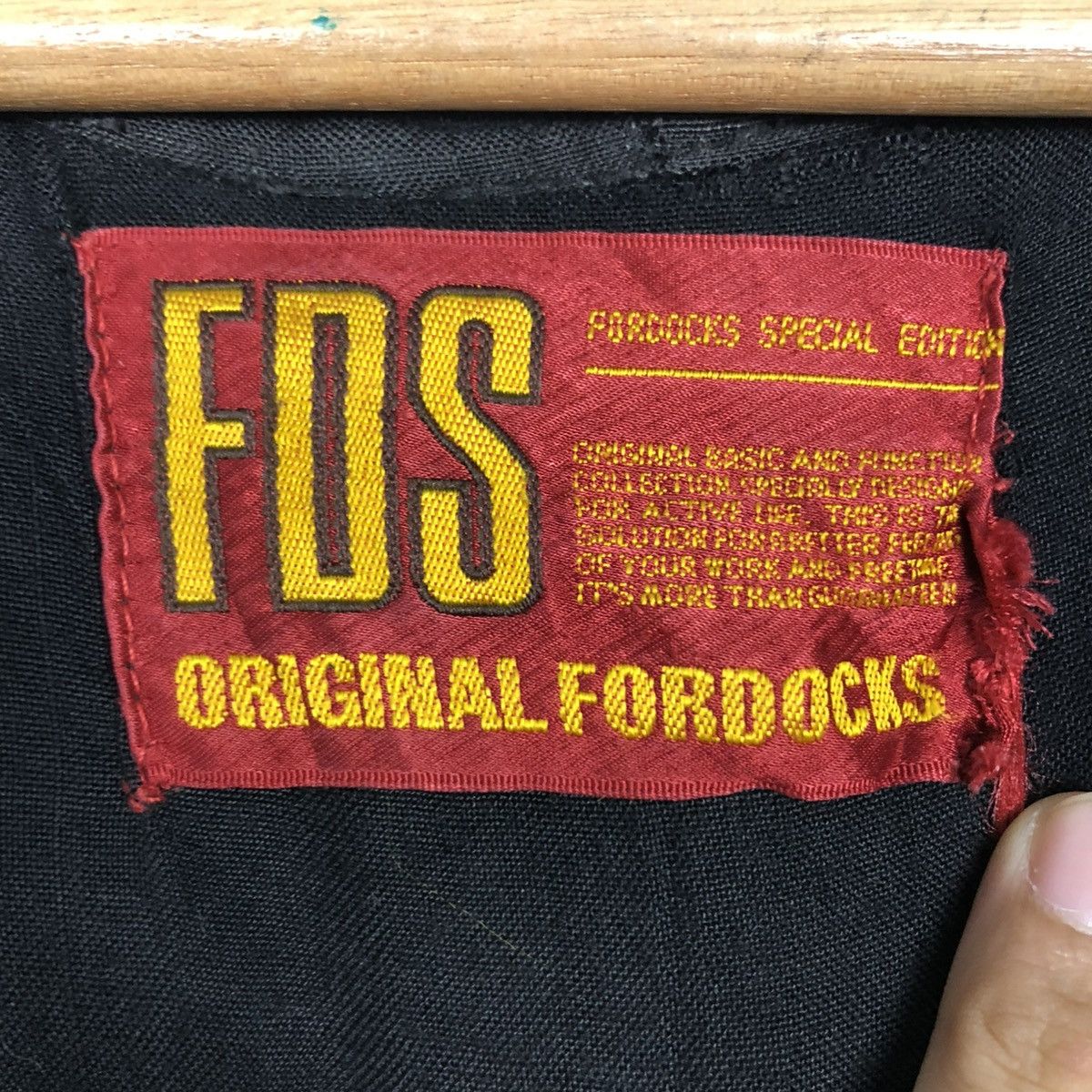 Japanese Brand 🔥VINTAGE BOMBER JACKET PATCHWORK DESIGN FDS ISSEY MIYAKE Size US M / EU 48-50 / 2 - 21 Thumbnail