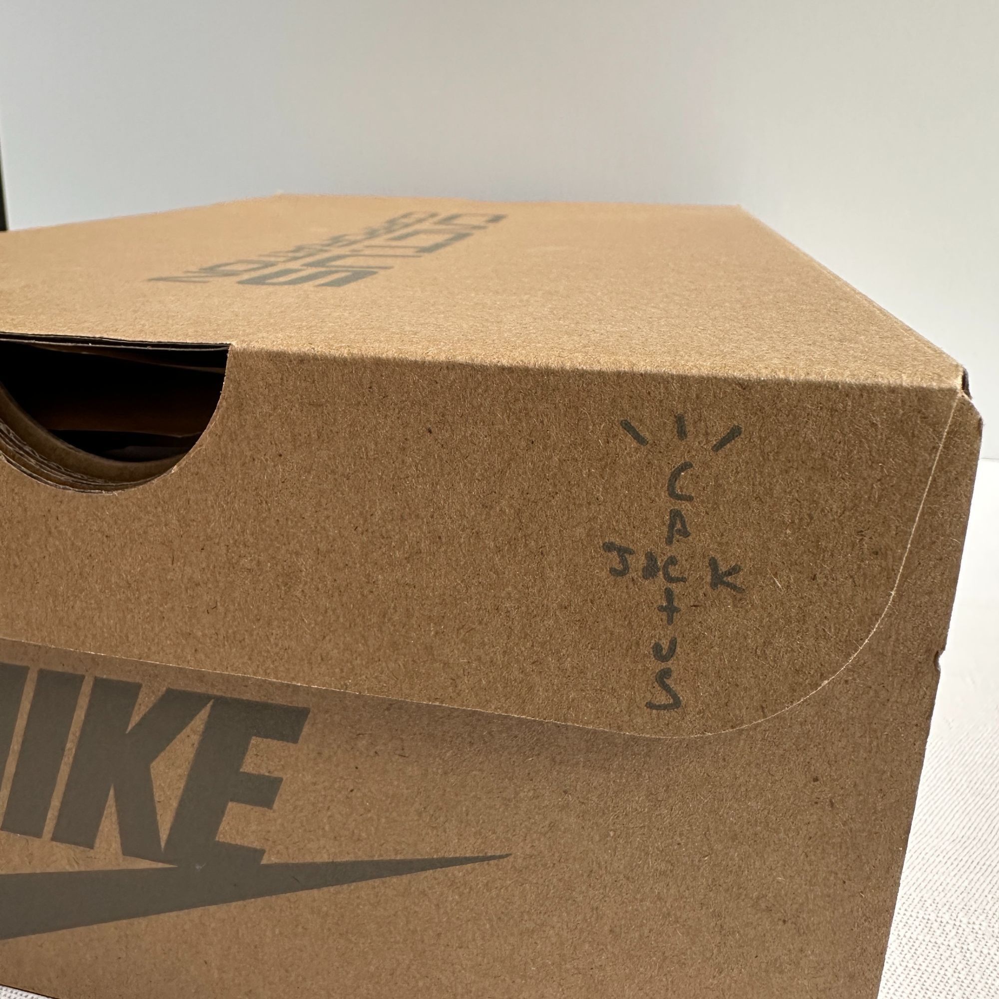 Nike × Travis Scott Nike Air Max 1 Travis Scott Cactus Jack Baroque Brown - US M Size US 5.5 / EU 38 - 16 Thumbnail