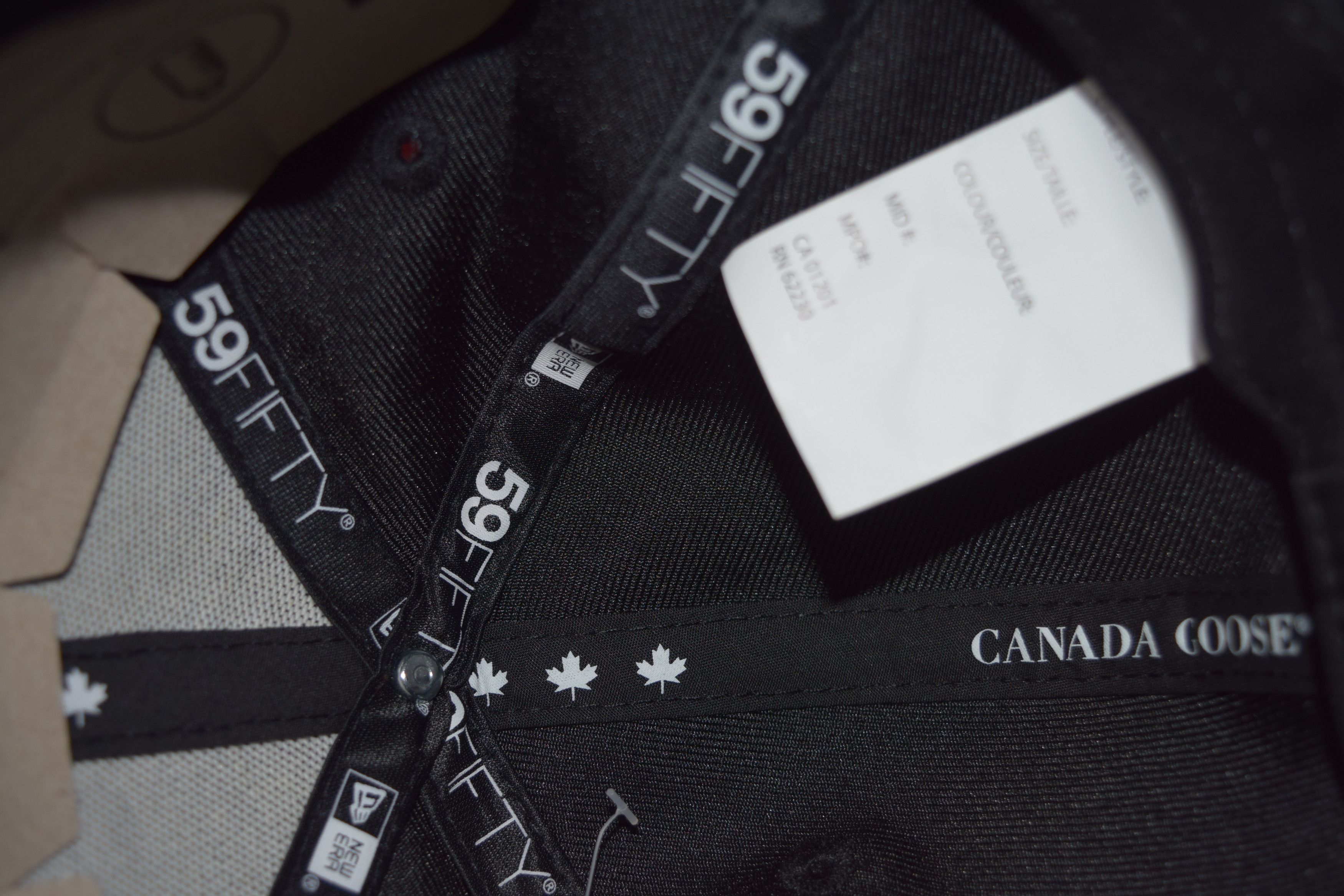 Canada Goose × New Era Canada Goose X New Era Low Profile Fitted Hat ULTRA RARE Size ONE SIZE - 9 Thumbnail