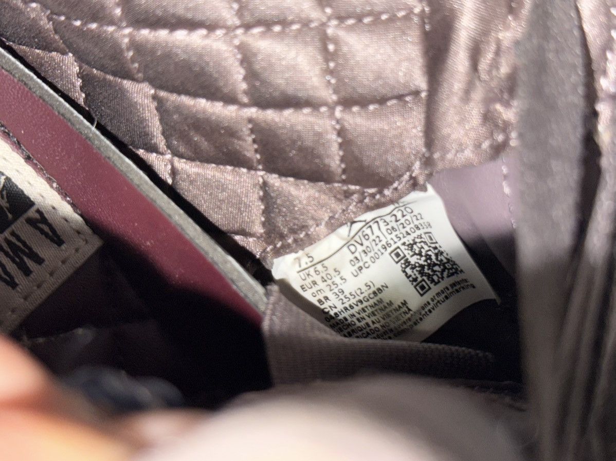 Nike Jordan 4 Retro SP A Ma Maniere x Violet Ore Size US 7.5 / EU 40-41 - 8 Thumbnail