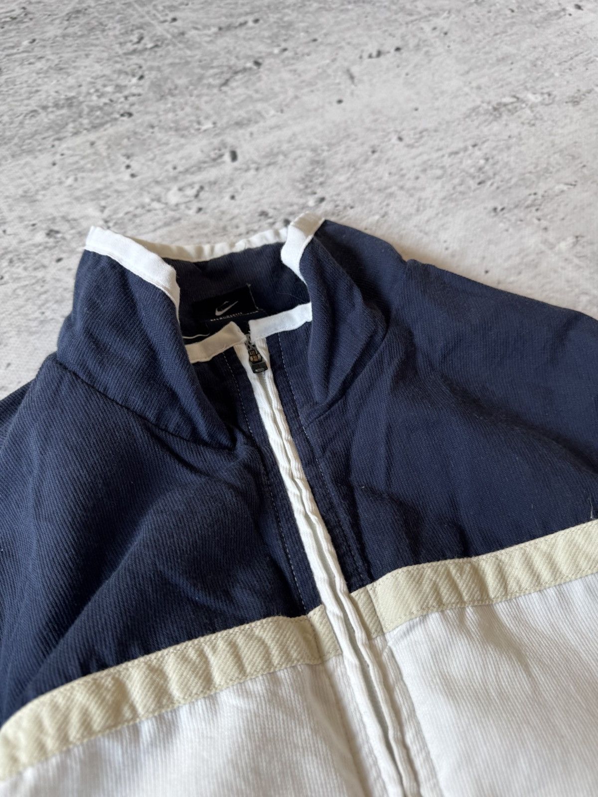 Nike × Vintage NIKE COURT VINTAGE BASIC LOGO OVERSIZE BAGGY LIGHT JACKET Size US S / EU 44-46 / 1 - 6 Thumbnail