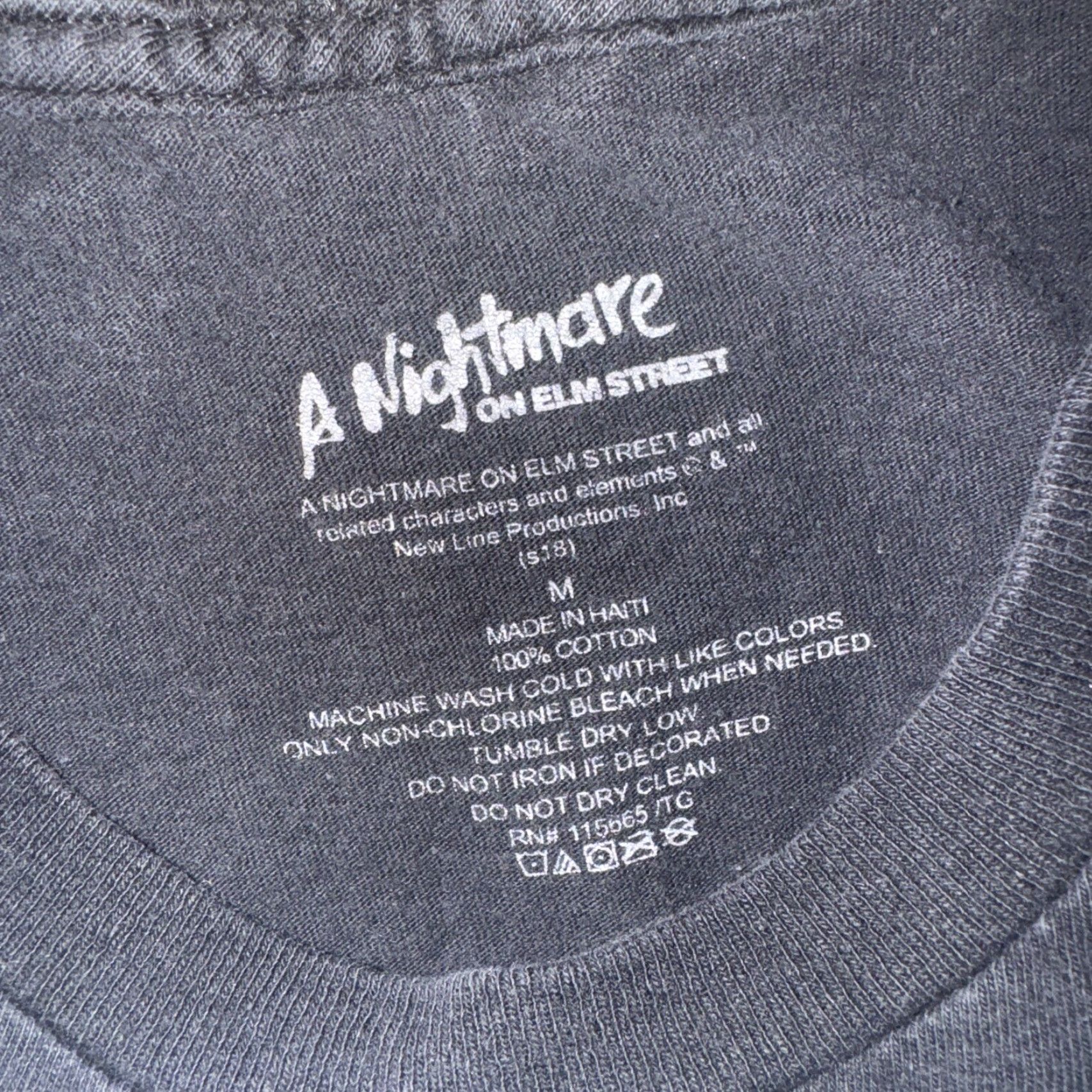 Vintage VINTAGE A Nightmare On Elm Street Long Sleeve Shirt M Black Elm Street Freddy Krueger Mens 19x27 Medium Size US M / EU 48-50 / 2 - 5 Thumbnail